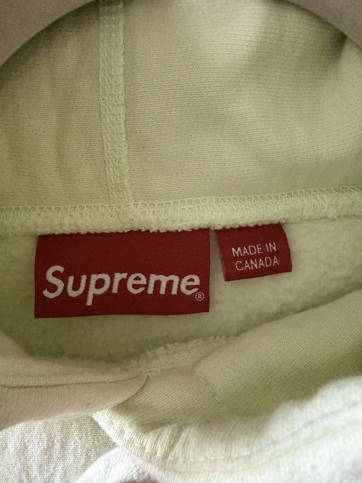 Supreme Supreme F/W 17 Pale Lime box logo Size US M / EU 48-50 / 2 - 4 Thumbnail
