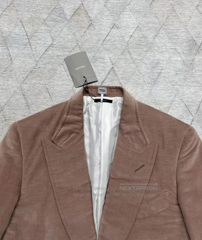 Tom Ford Tom Ford Velvet Blazer, Handmade in Italy, Iconic Lapel Size US L / EU 52-54 / 3 - 3 Thumbnail