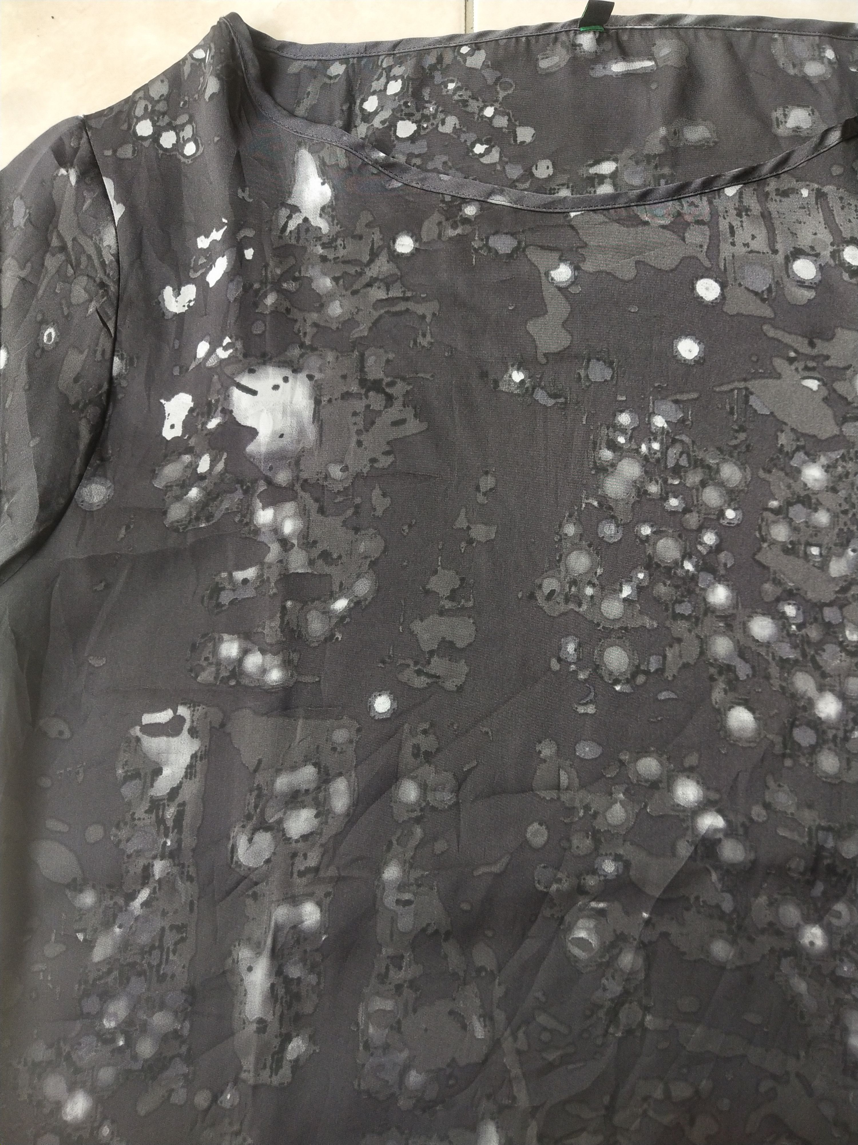 United Colors Of Benetton Stile Benetton Abstract Splatter Grunge Flowy Blouse Size M / US 6-8 / IT 42-44 - 2 Thumbnail