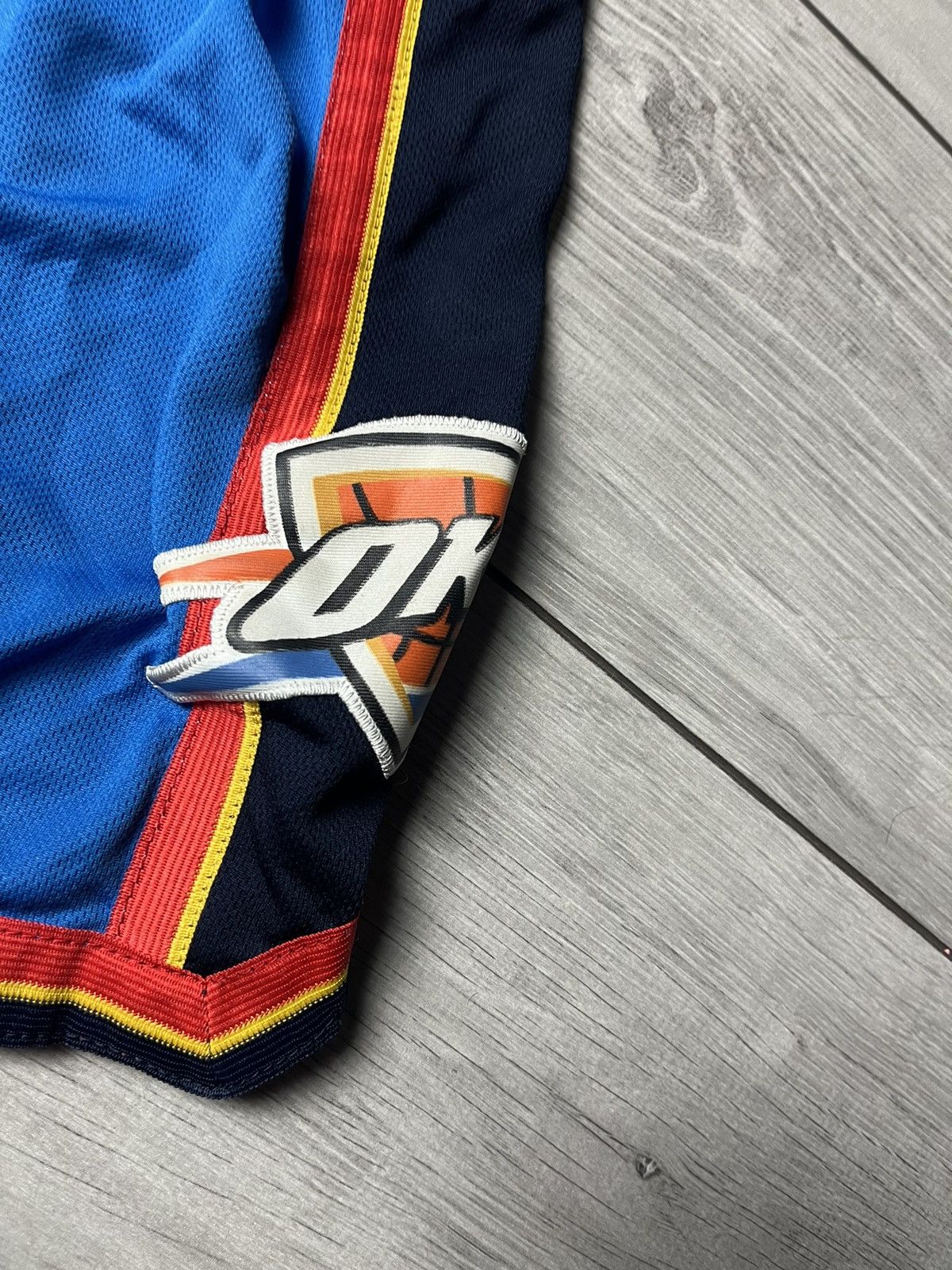 Adidas Adidas NBA Oklahoma thunder shorts basketball size Medium Size US 32 / EU 48 - 2 Thumbnail