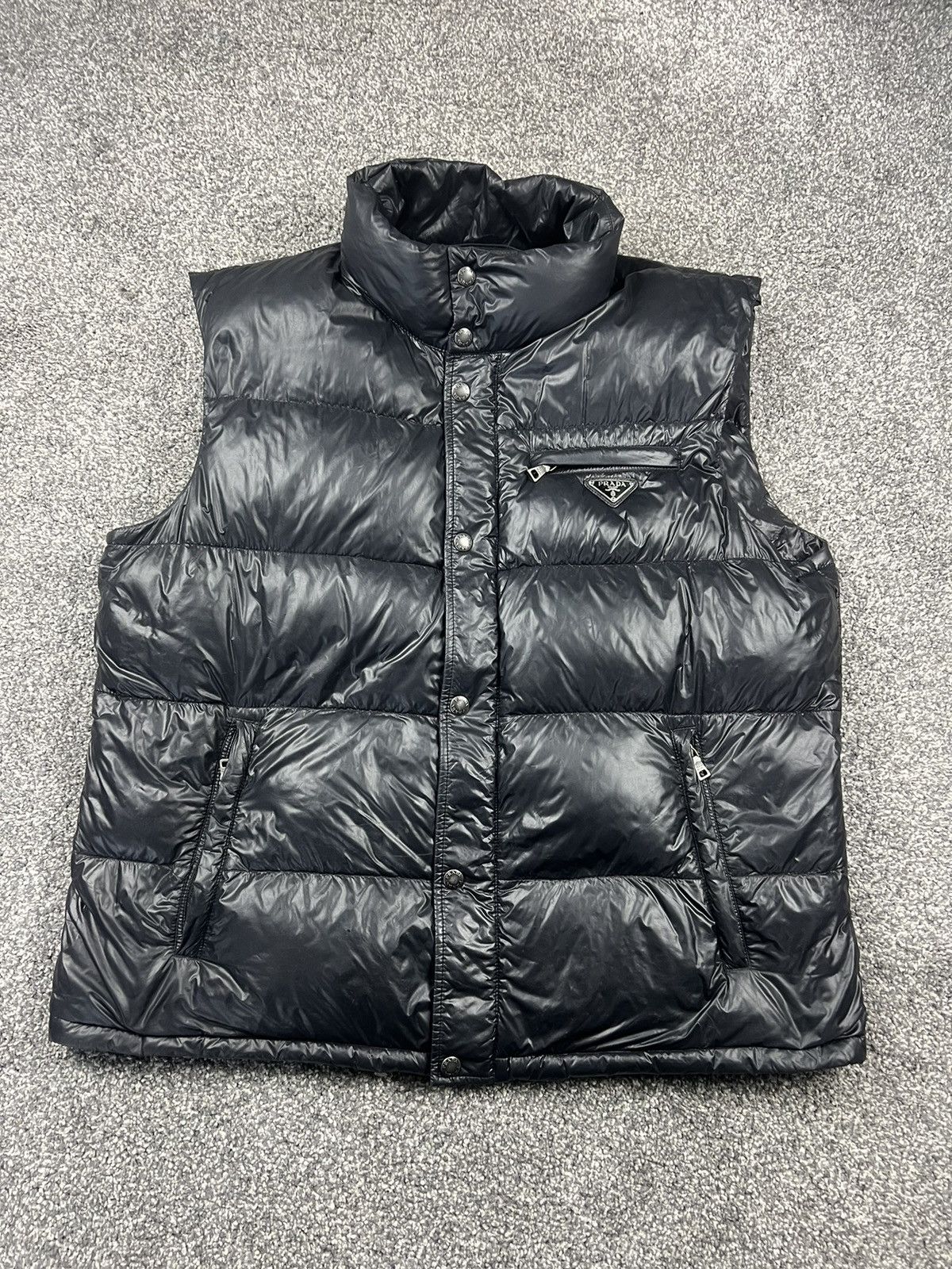 Prada PRADA MADE IN ITALY OPTI Down Vest Black Nylon Luxury Size US L / EU 52-54 / 3 - 1 Thumbnail