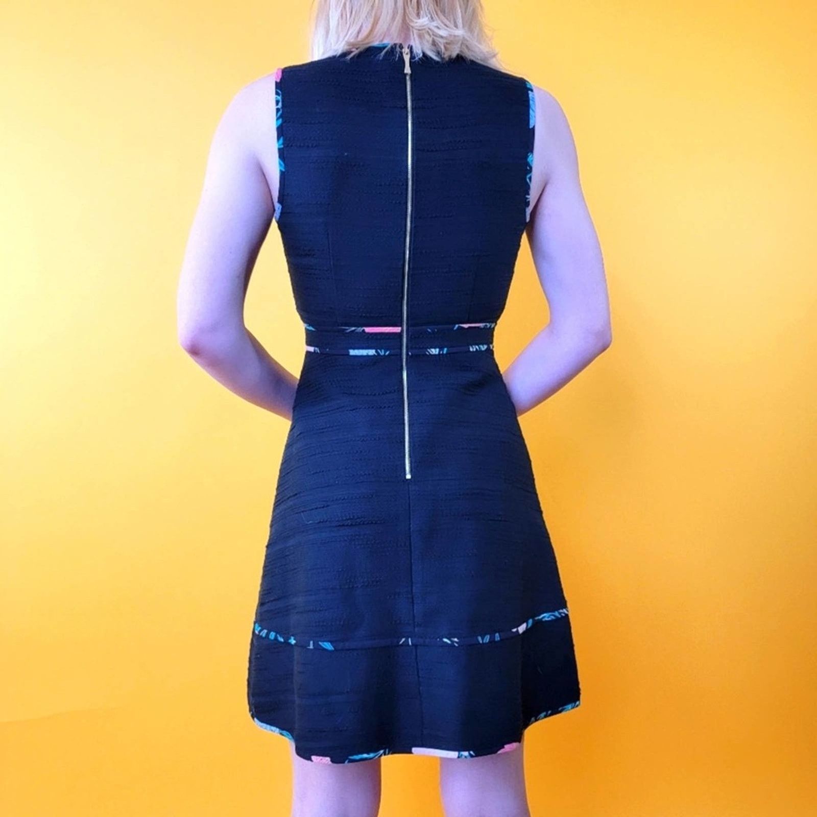 Kate Spade Kate Spade New York Blossom Trim Tweed Dress 0,2,4,6 Size M / US 6-8 / IT 42-44 - 4 Thumbnail