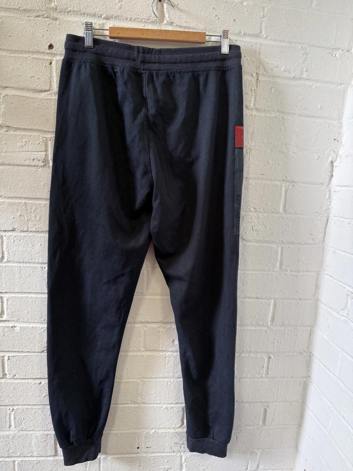 Nike Nike Men's Black Sweatpants Size Large Size US 34 / EU 50 - 3 Thumbnail