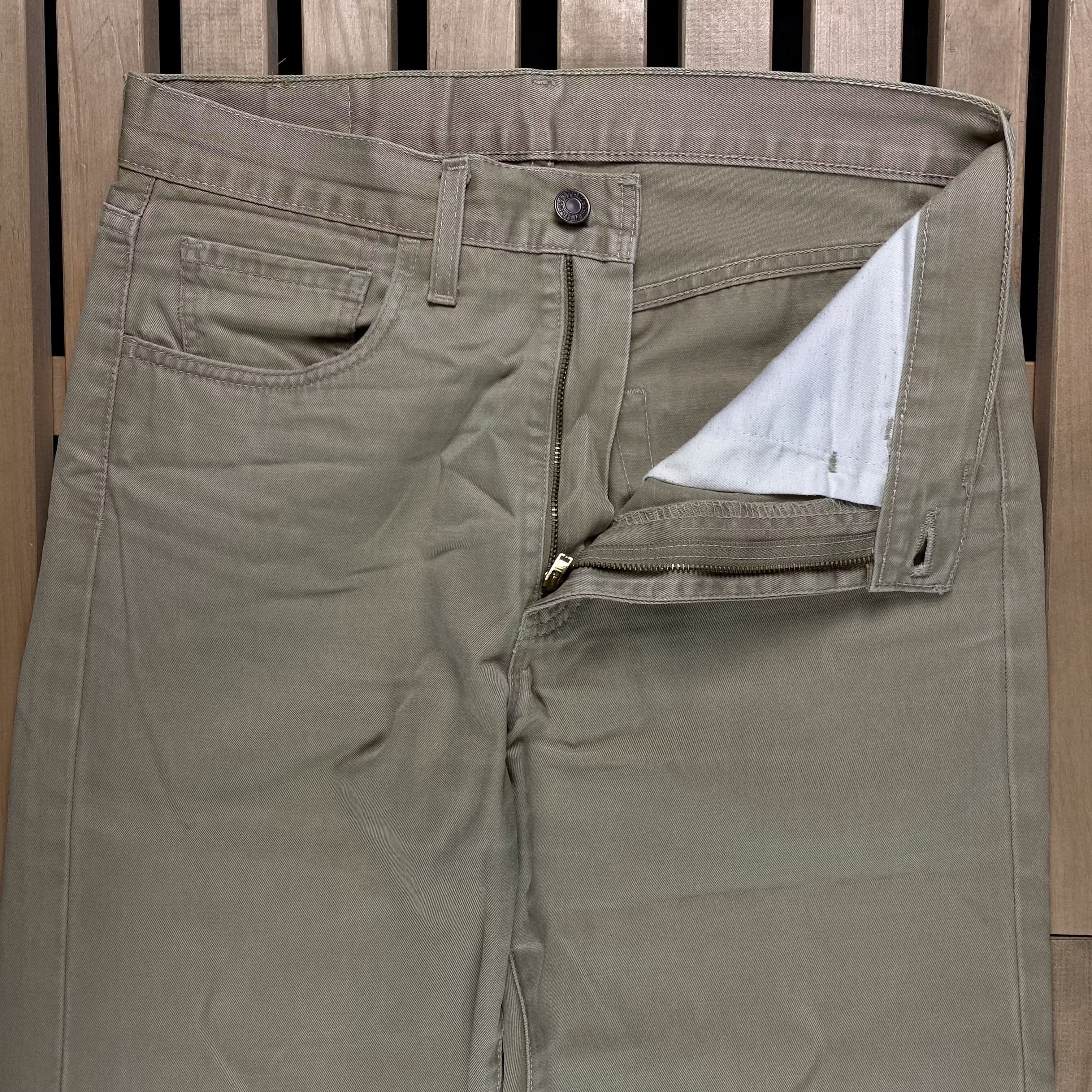 Levi's × Levi's Vintage Clothing × Vintage Mens Pants Jeans Levis 520 Vintage Size 30 Size US 30 / EU 46 - 4 Thumbnail