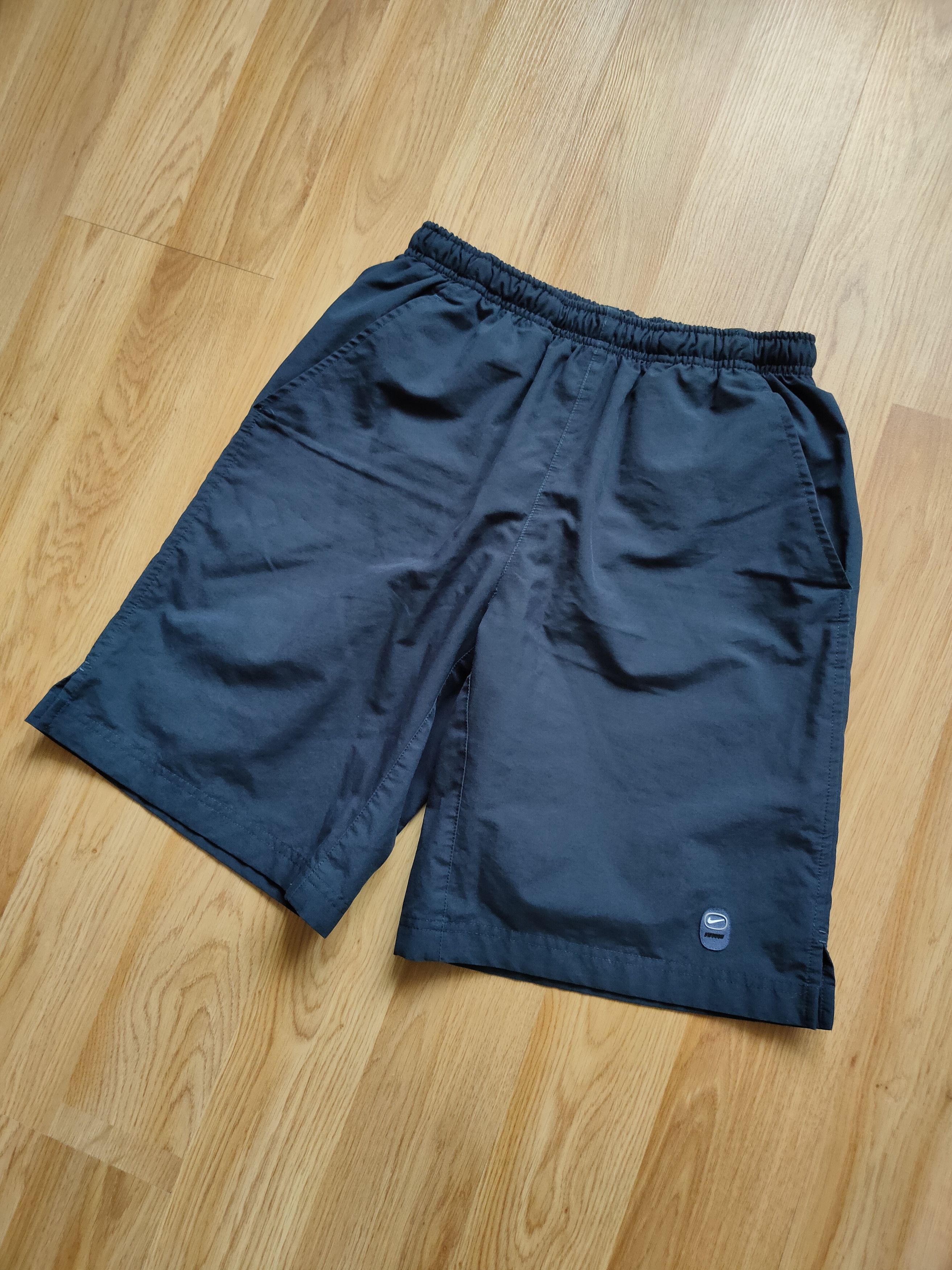 Nike 90s Vintage Nike Swoosh Short athletic nike swoosh logo Size US 30 / EU 46 - 1 Thumbnail