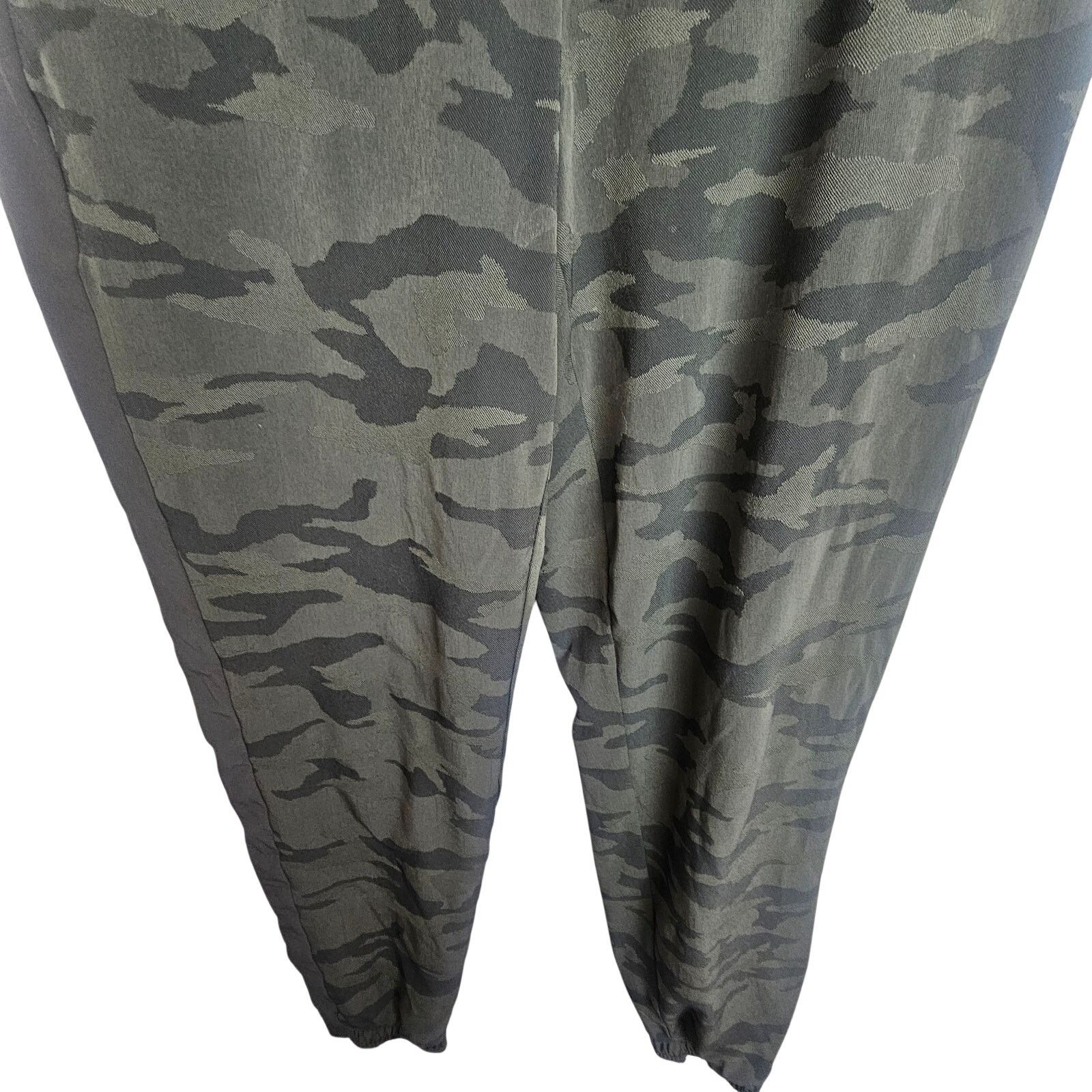 Athleta Athleta Womens Green Camo Brooklyn Textured Lined Joggers 2 Size 26" / US 2 / IT 38 - 3 Thumbnail