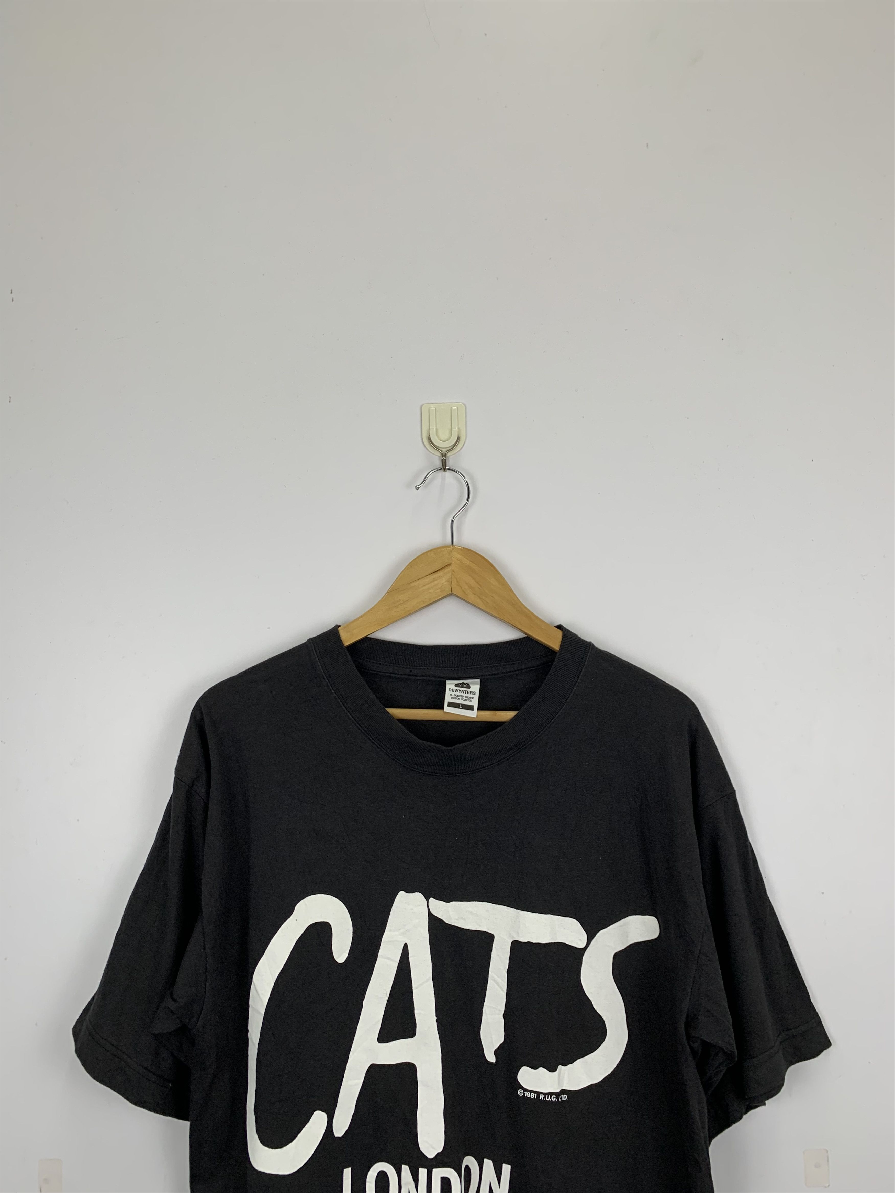 Other Vintage 80s Cats London T Shirt TA0124 Size US L / EU 52-54 / 3 - 4 Thumbnail