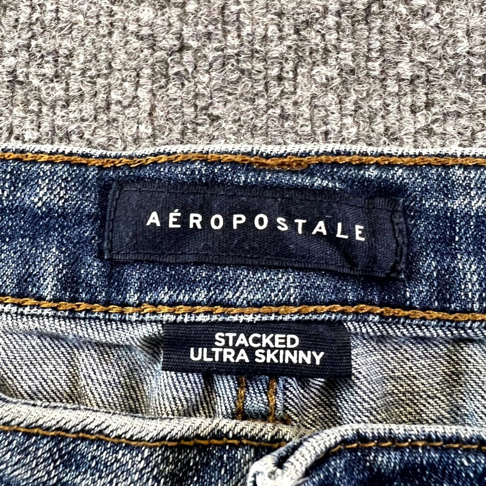 Vintage Aéropostale Jeans Women 32/34 Blue Denim Distressed Ultra Skinny Zip Fly Jeans Size US 32 / EU 48 - 6 Thumbnail