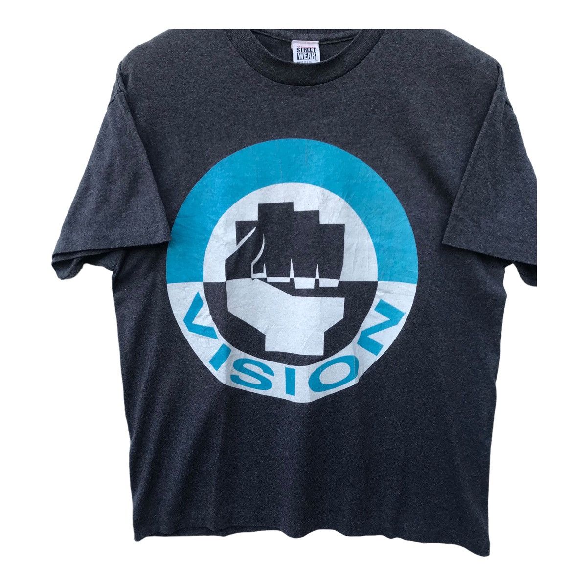 Vision Streetwear Vintage Vision Streetwear Made in Usa Skate Shirt Size US L / EU 52-54 / 3 - 4 Thumbnail