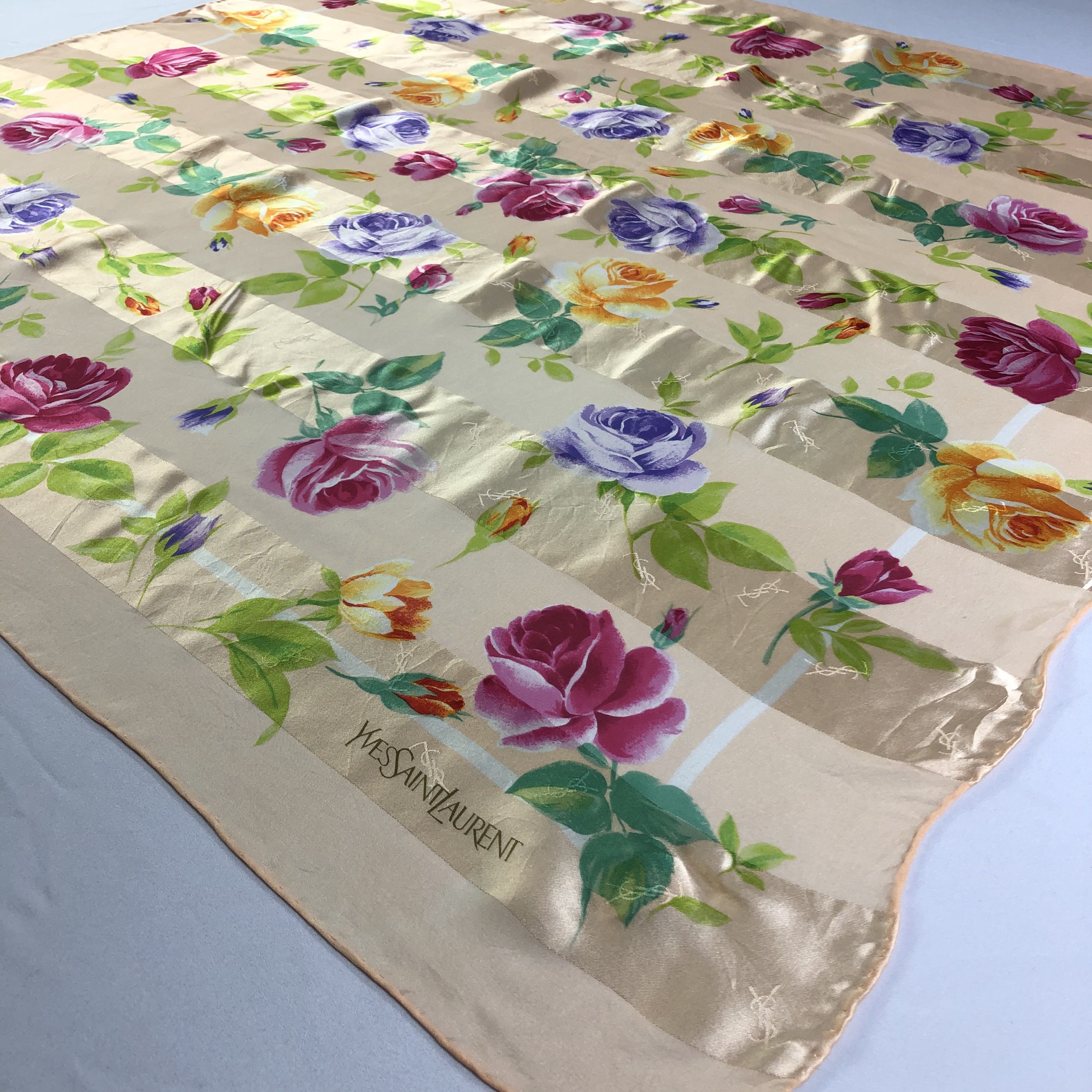 Vintage × Yves Saint Laurent Vintage Yves Saint Laurent Silk Scarf Size ONE SIZE - 4 Thumbnail