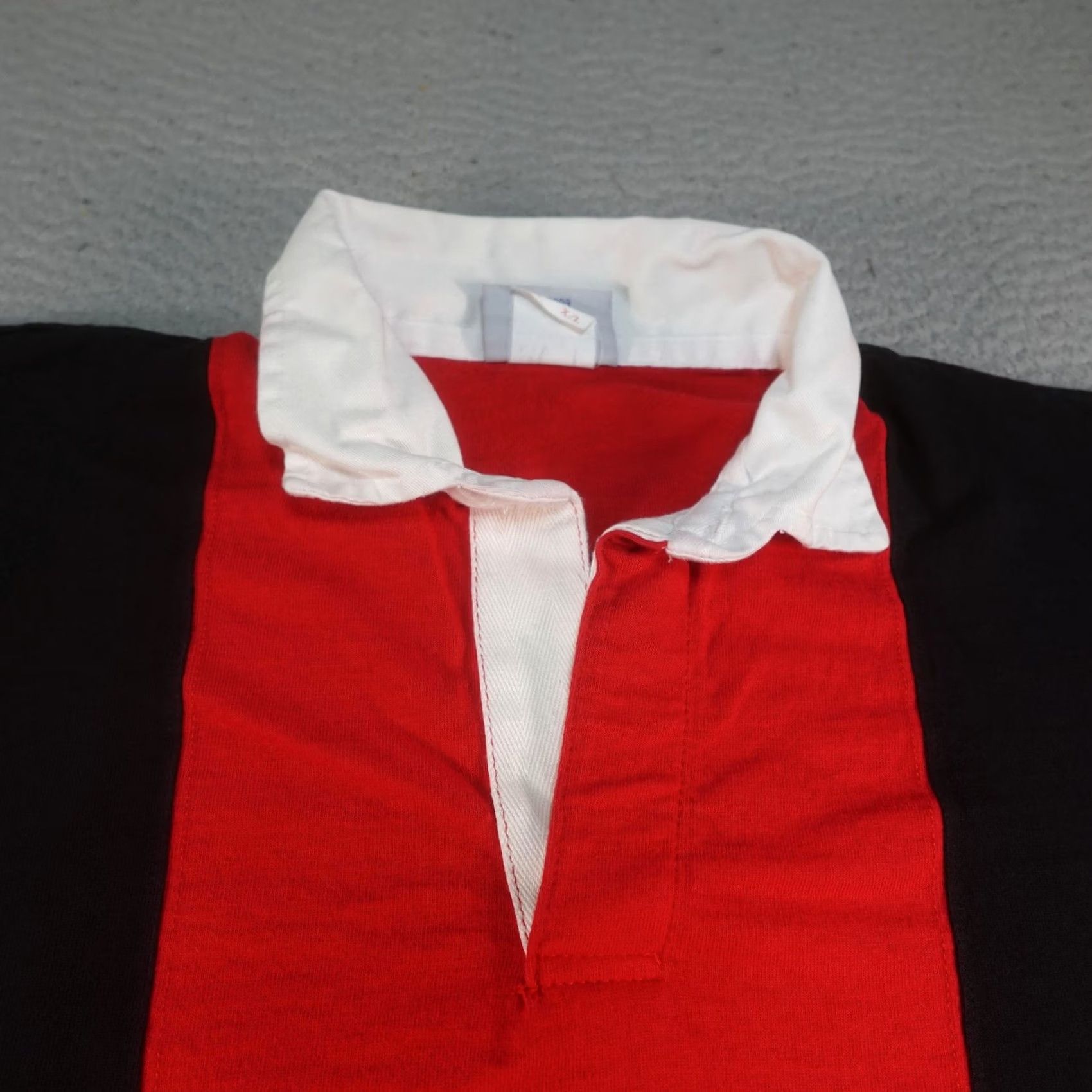 Etro VINTAGE The Game Rugby Shirt Mens XL Red Black Striped 100% Cotton Pullover Long Sleeve Collared Polo Casual Preppy Canada Size US XL / EU 56 / 4 - 2 Thumbnail