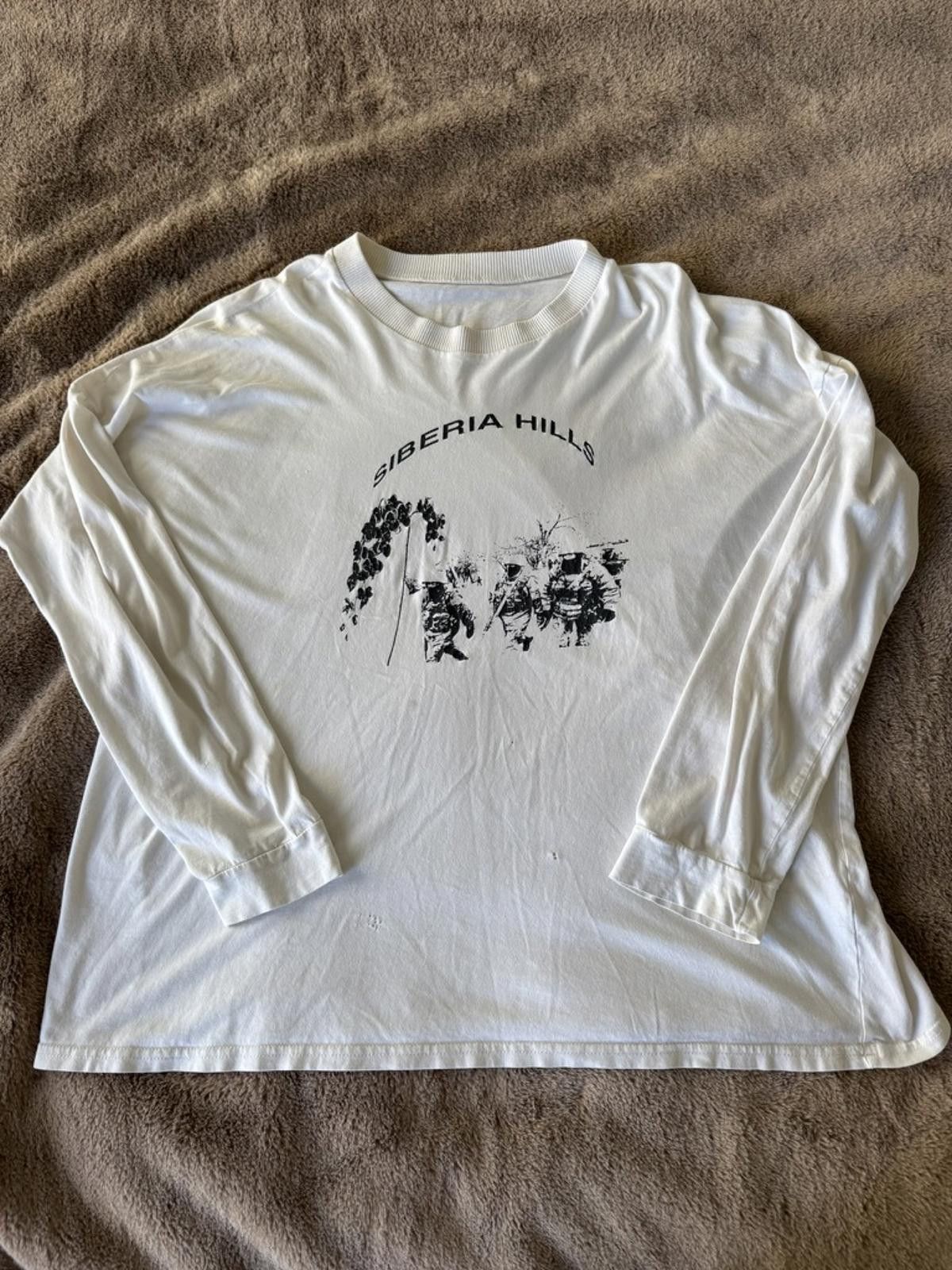 Unknown London Siberia Hills White Long Sleeve Graphic T-Shirt Size US M / EU 48-50 / 2 - 1 Thumbnail