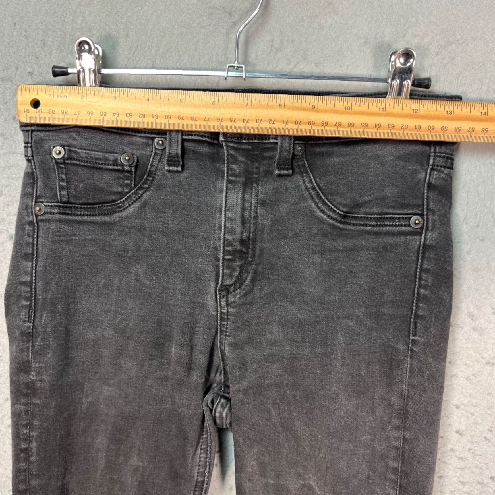 Rag & Bone rag & bone Jeans Womens Size 27 Black Denim Mid-Rise Stretch Slim 10-Inch Skinny Shirt? Size 27" / US 4 / IT 40 - 6 Thumbnail