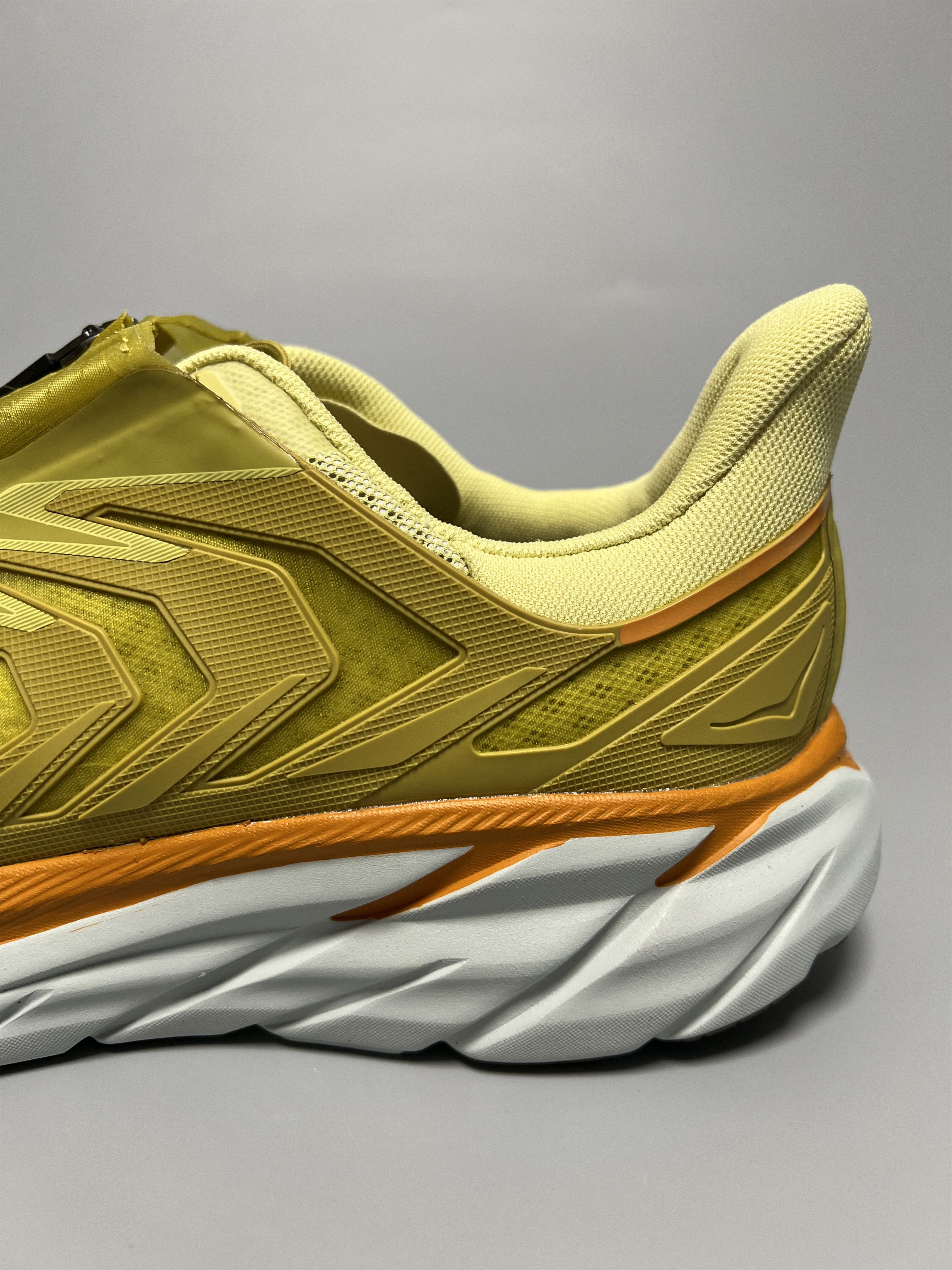 Hoka Hoka One One Project Clifton Running Shoes Size US 10 / EU 43 - 9 Thumbnail