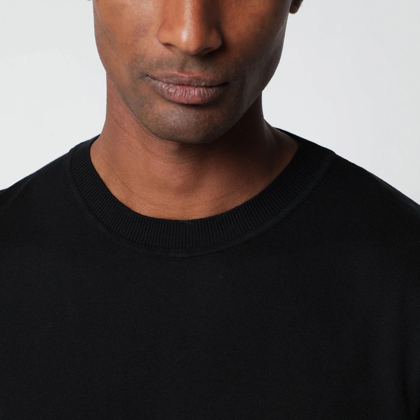 Lardini o1d2blof0526 Wool-blend Short Sleeve T-Shirt in Black Size US XL / EU 56 / 4 - 4 Thumbnail