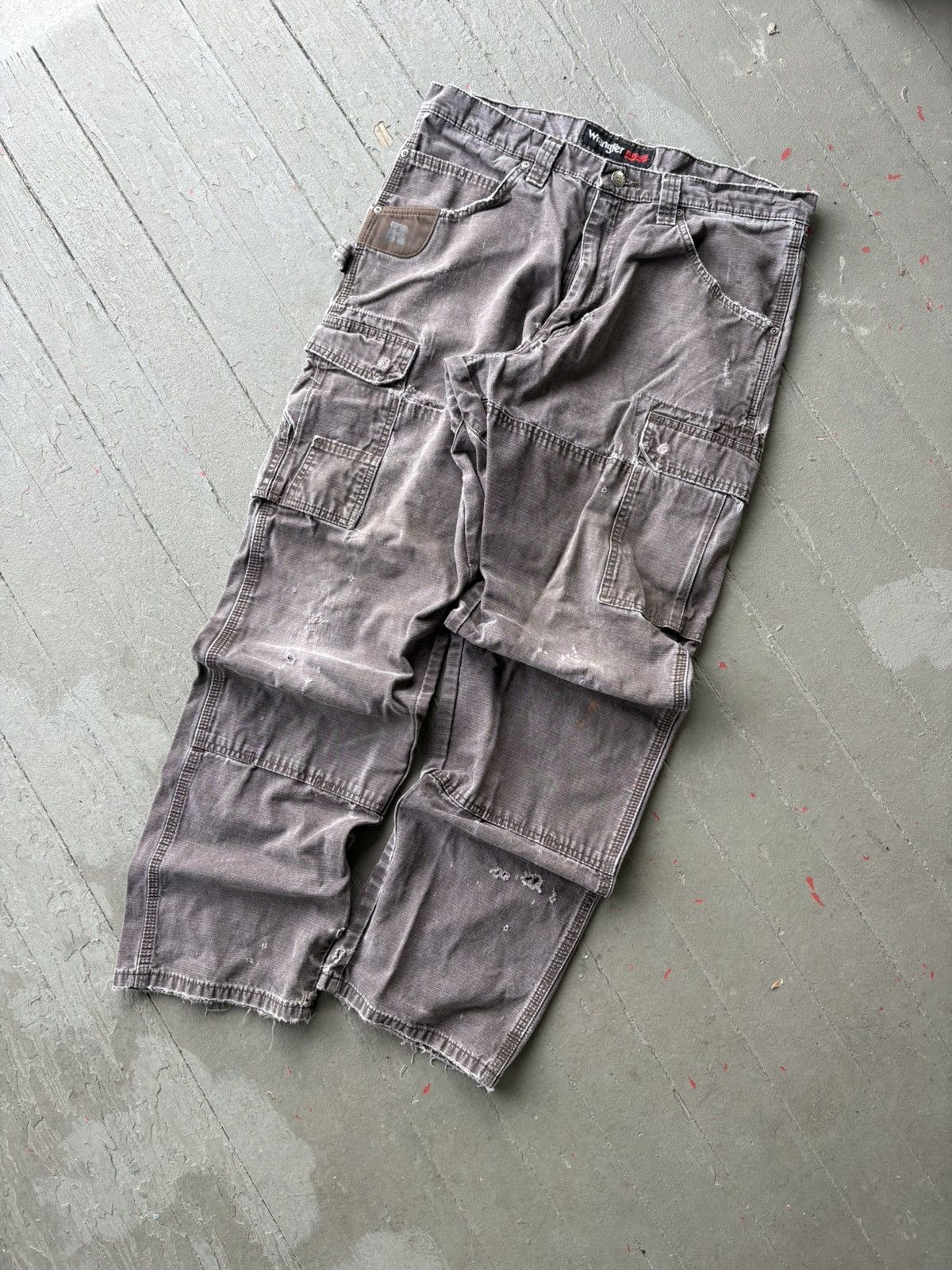 Wrangler Vintage wrangler riggs double knee cargo pants Size US 34 / EU 50 - 1 Thumbnail