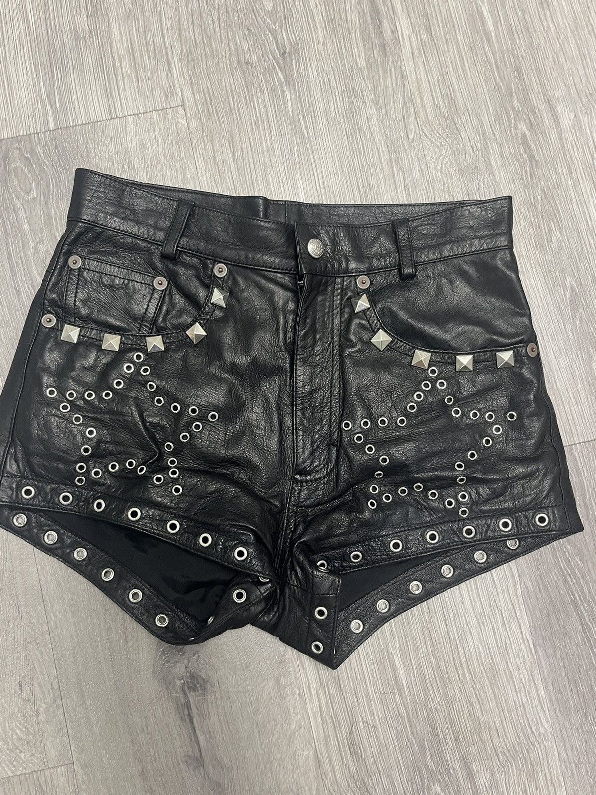 R13 Studded leather shorts. 24 Size 24" / US 00 / IT 34 - 8 Thumbnail