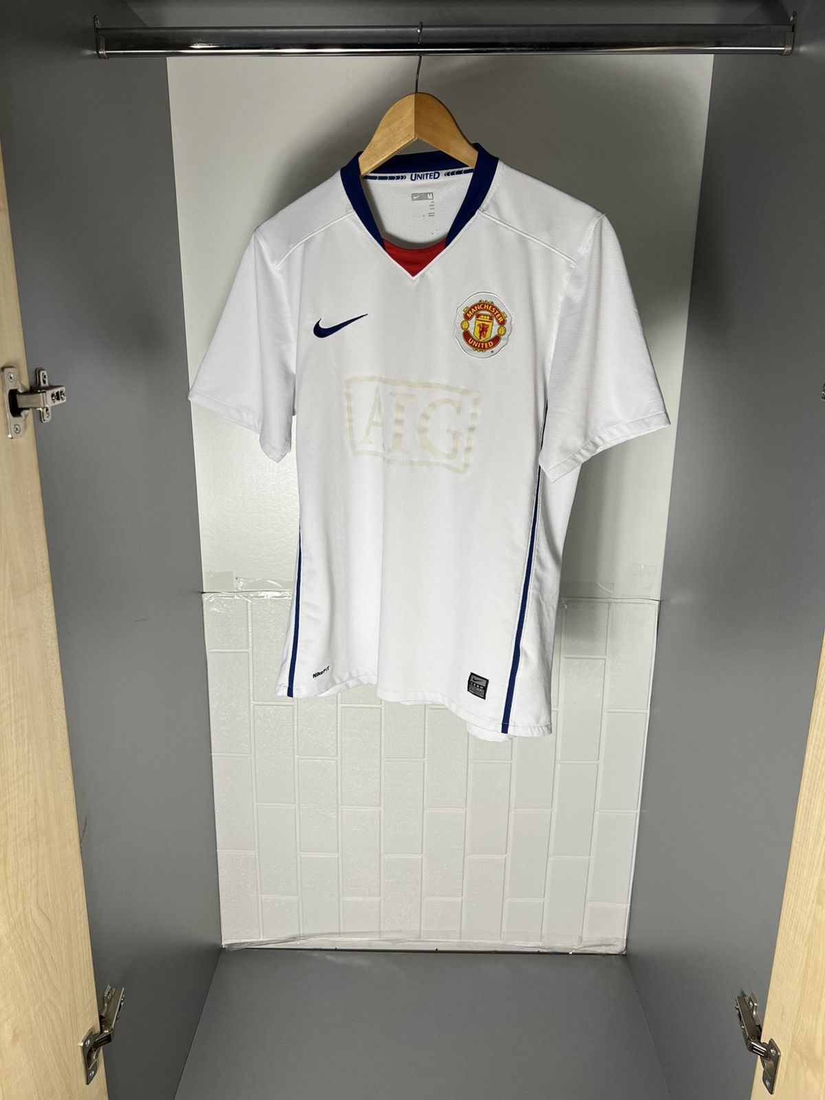 Nike VINTAGE NIKE FC MANCHESTER UNITED ENGLAND SOCCER JERSEY Y2K Size US M / EU 48-50 / 2 - 6 Thumbnail