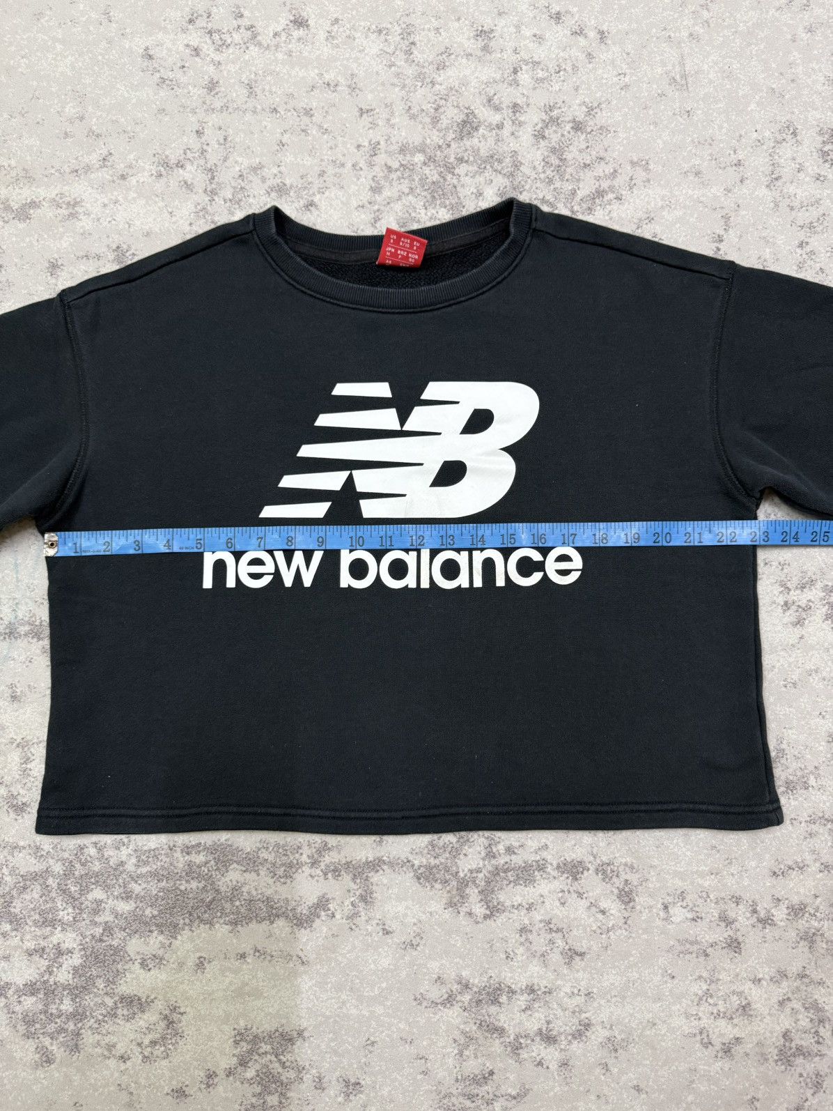 New Balance New Balance Big Logo Cropped Sweatshirt Size M / US 6-8 / IT 42-44 - 14 Thumbnail