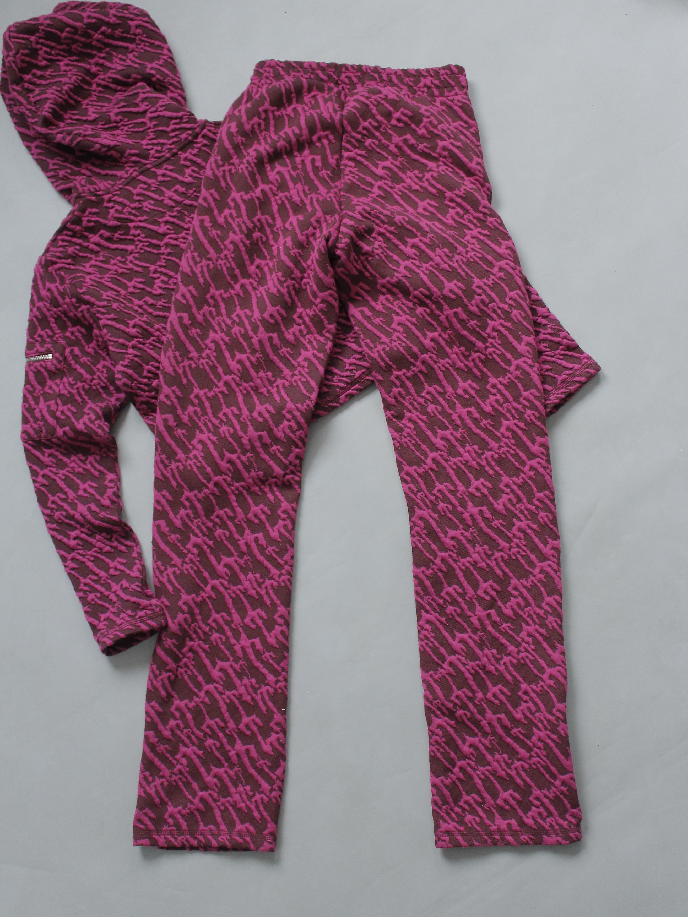Trapstar London TRAPSTAR TRACKSUIT MULTILOGO WOMENS CROP HOODIE FLARED PANTS Size 30" / US 8 / IT 44 - 8 Thumbnail