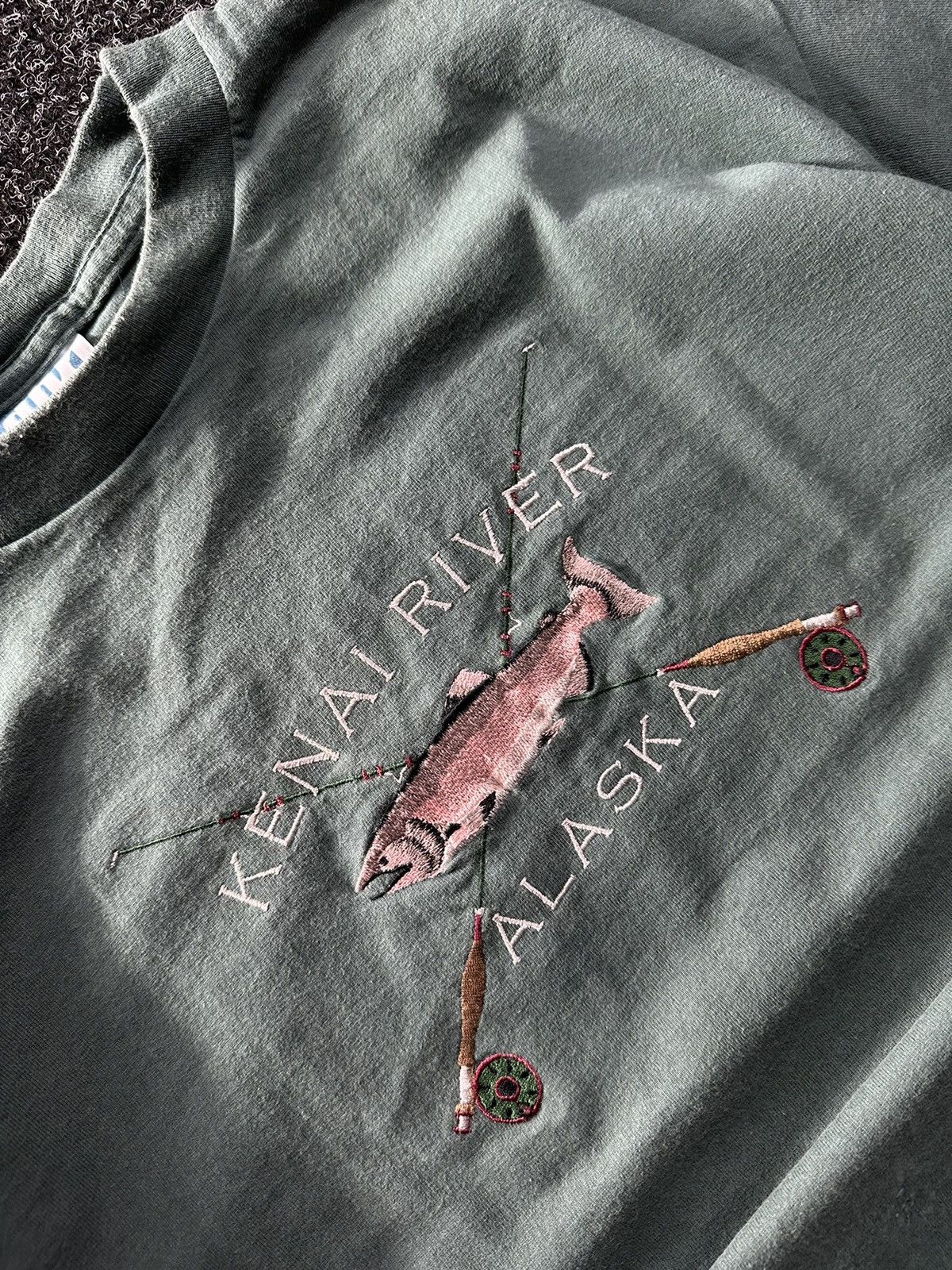 Vintage 🚨Vintage Alaska KENAI RIVER Big Print Made in USA T-Shirt Size US L / EU 52-54 / 3 - 4 Thumbnail
