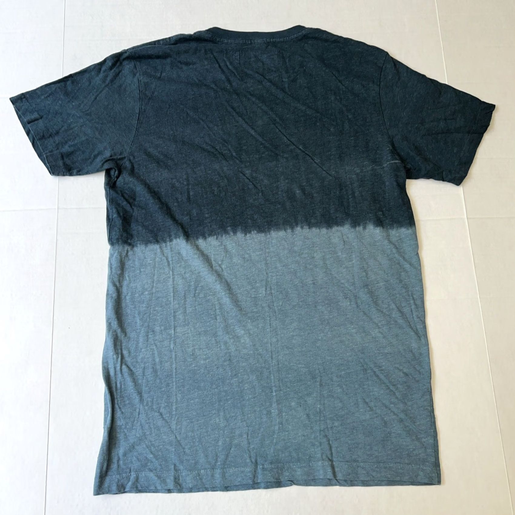 Vintage Mollusk California Shirt Small S Surfer Two Tone Blue Logo Pocket California, Beach, Surf, T-Shirt, Men Size US S / EU 44-46 / 1 - 3 Thumbnail
