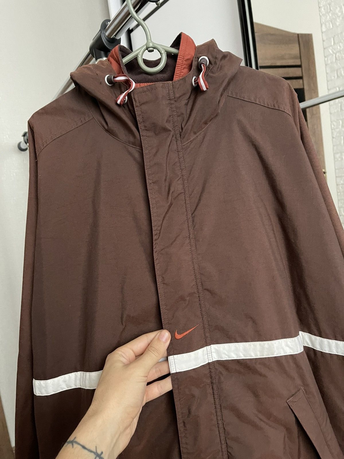 Other Nike Swoosh Vintage Zip Jacket Brown 90s Size US L / EU 52-54 / 3 - 6 Thumbnail