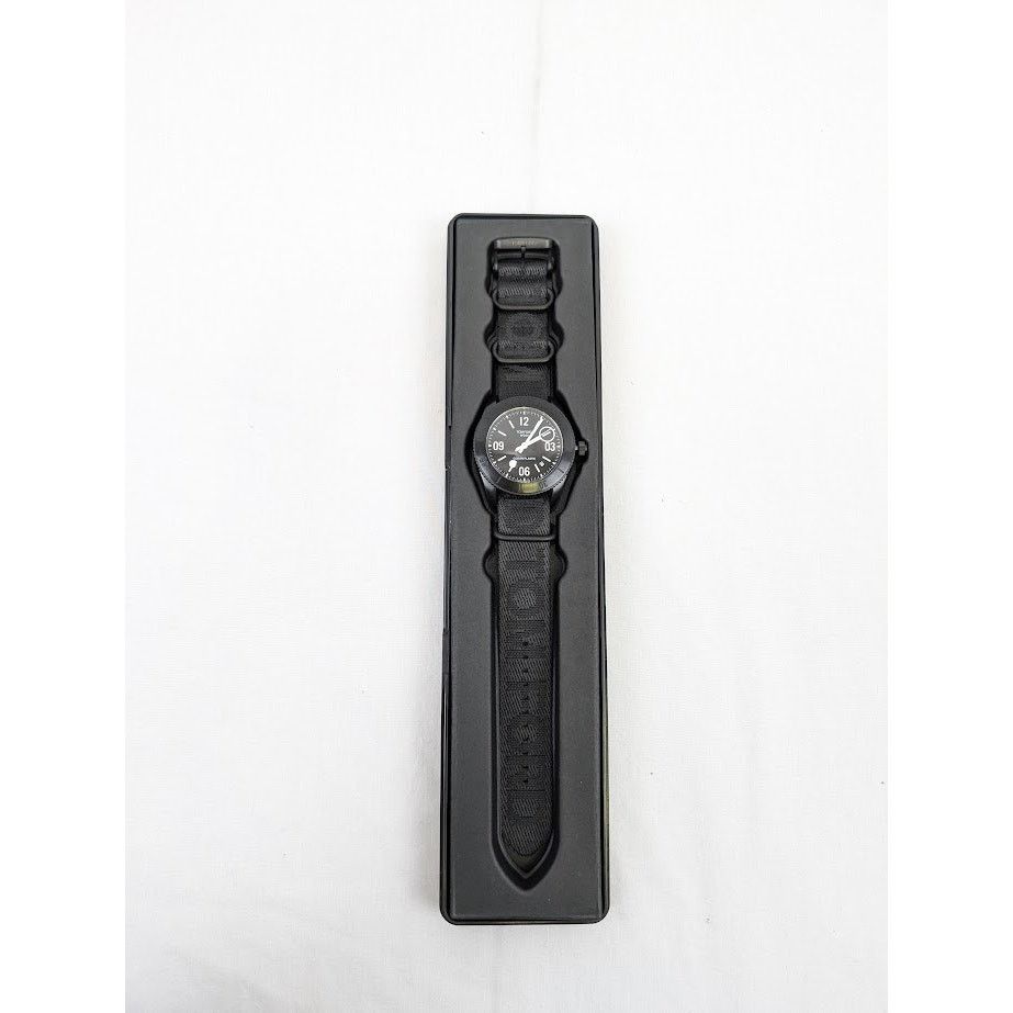 Tom Ford o1rshd1 Size: OS / Plastic Large Case Sports Watch in Black Size ONE SIZE - 1 Thumbnail