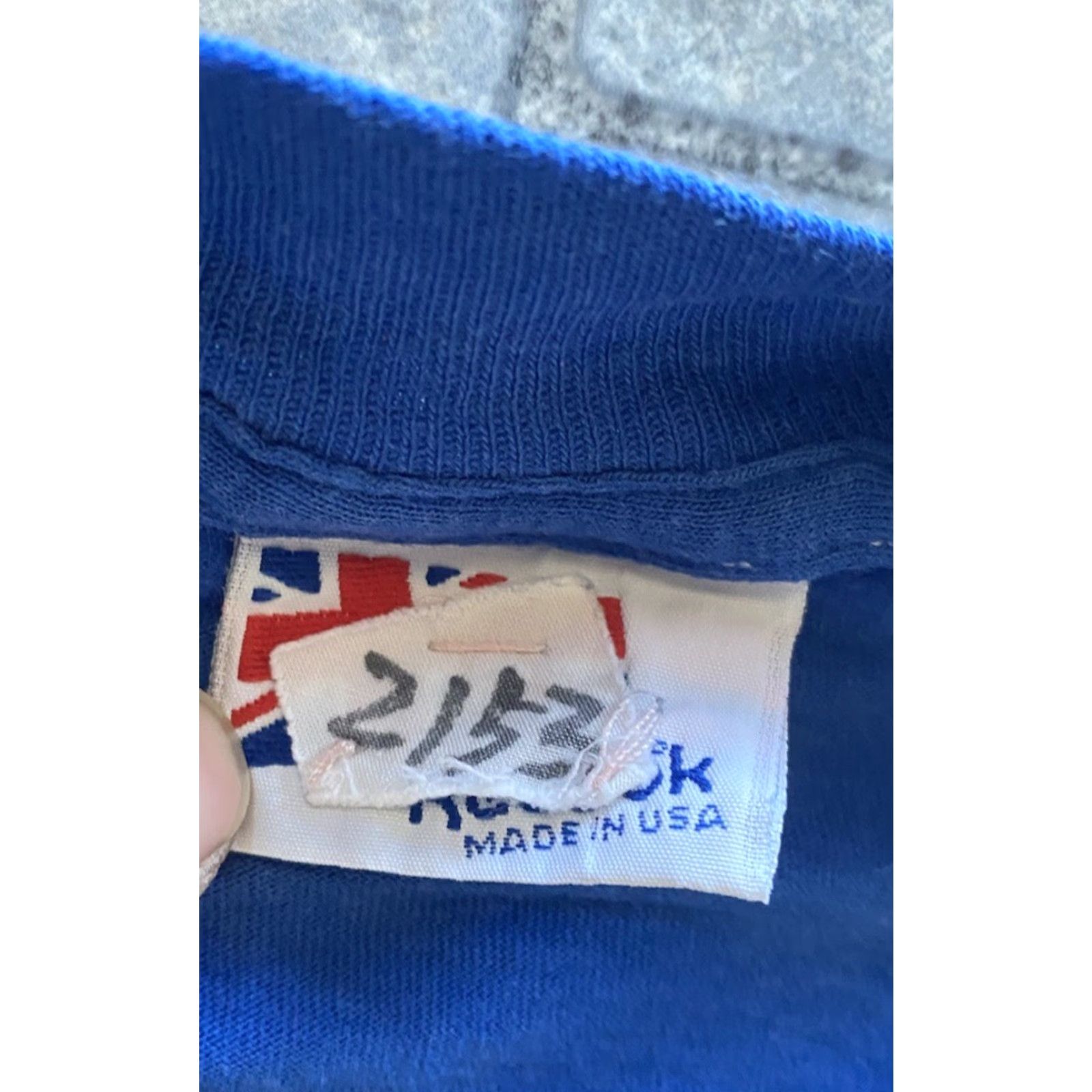 Reebok VINTAGE Reebok T-Shirt Men XL Blue United Kingdom Flag Short Sleeve Size US XL / EU 56 / 4 - 7 Thumbnail