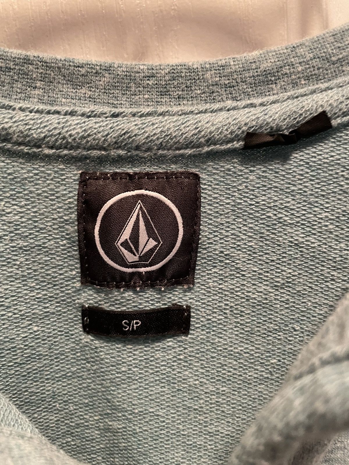 Vintage Vintage Y2K Volcom Sweater Small Size US S / EU 44-46 / 1 - 2 Thumbnail