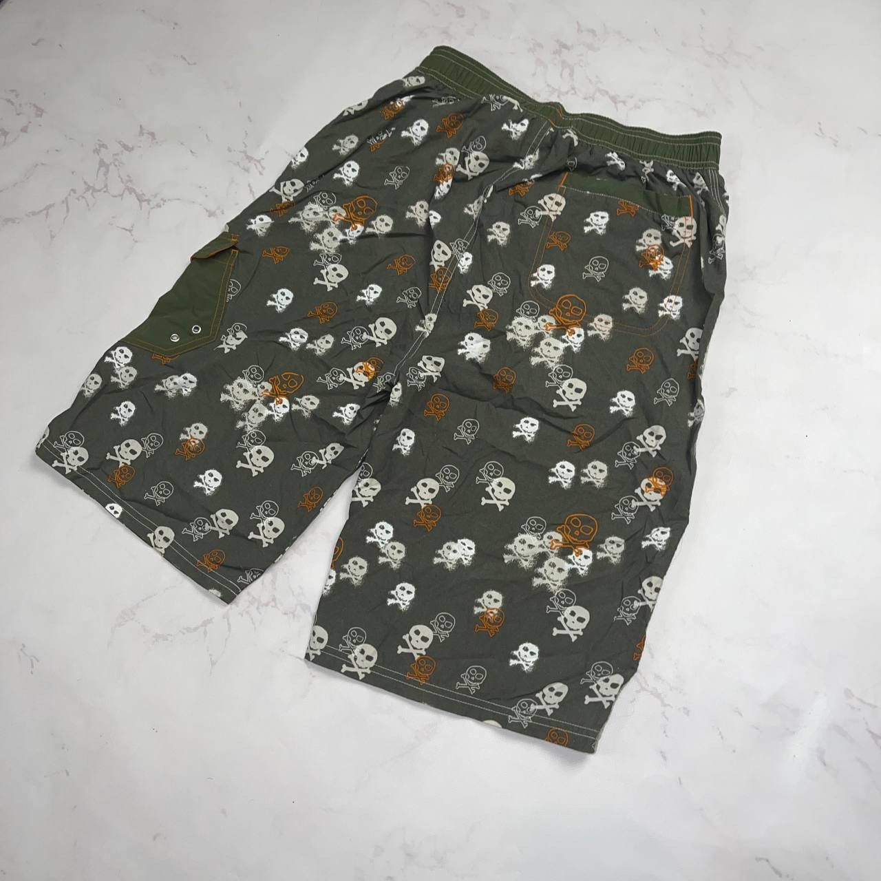 Vintage vintage x streatwear y2k Skeleton skulls vintage shorts sz s Size US 30 / EU 46 - 6 Thumbnail