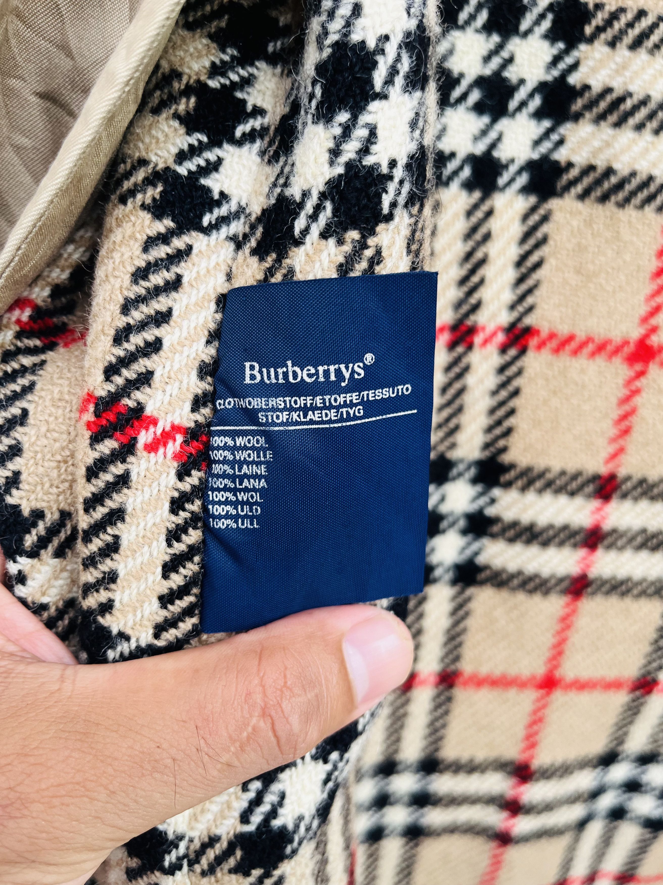 Burberry × Designer × Vintage Vintage Burberry Made In England Designer Style Size US M / EU 48-50 / 2 - 11 Thumbnail