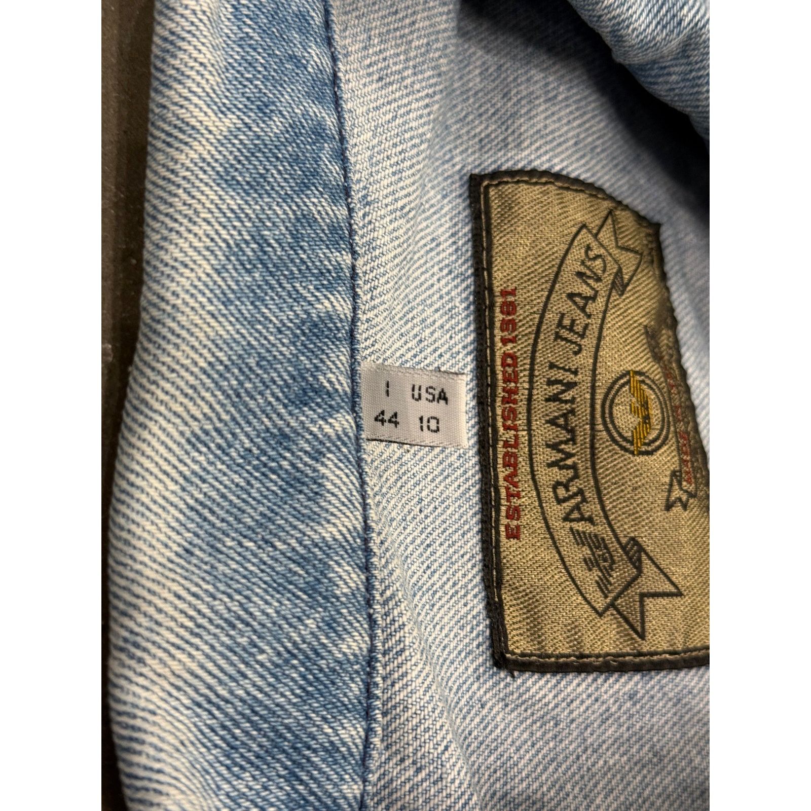 Giorgio Armani 1990s Armani oversized denim jacket Size US S / EU 44-46 / 1 - 9 Thumbnail