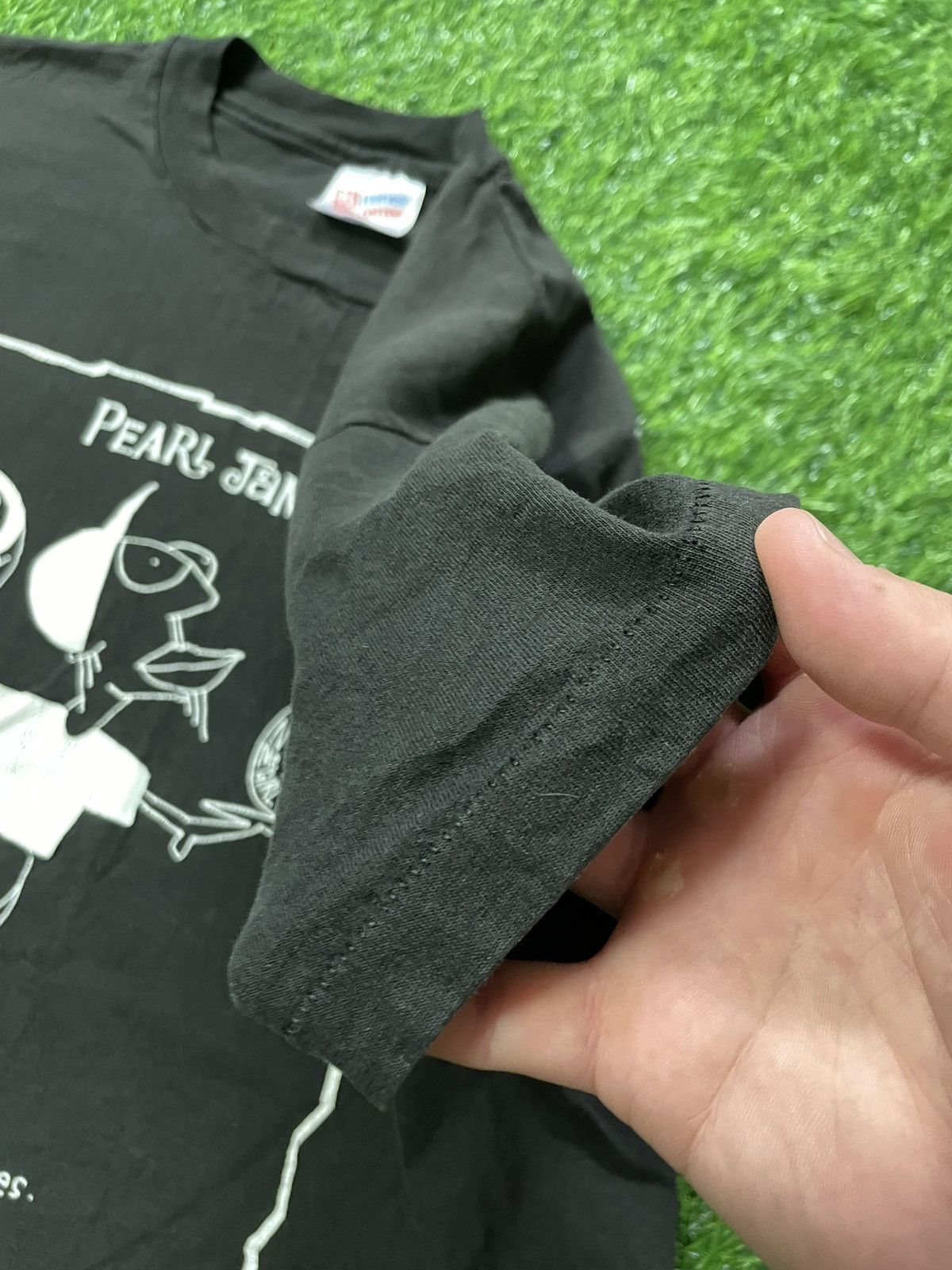 Vintage VINTAGE 1993 PEARL JAM BOUNDLESS MARRIAGE OF ELUSIVE TEE XL Size US XL / EU 56 / 4 - 6 Thumbnail