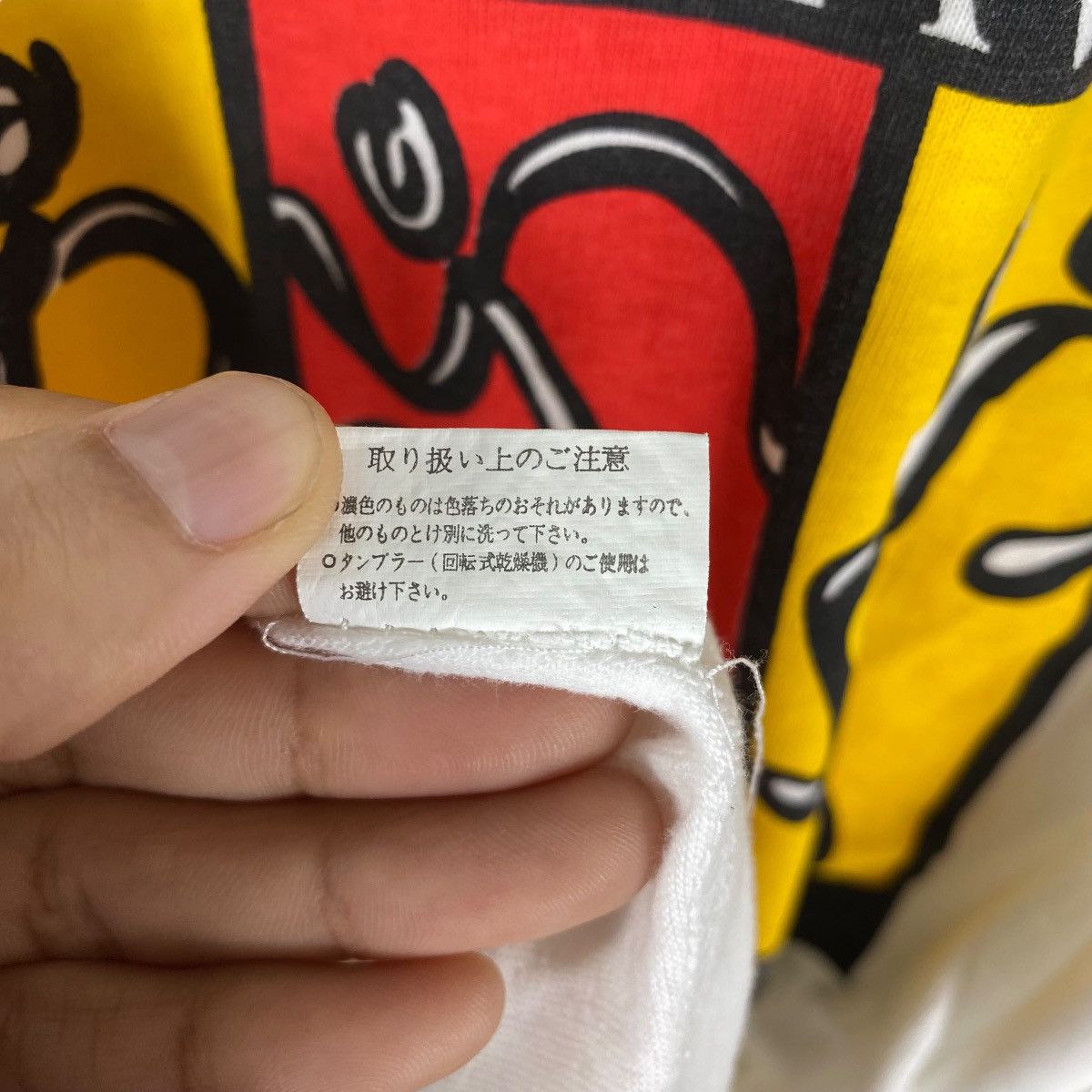 Vintage Vintage 90's KANAGAWA MARATHON New Balance Graphic Tee Shirt Size US M / EU 48-50 / 2 - 7 Thumbnail