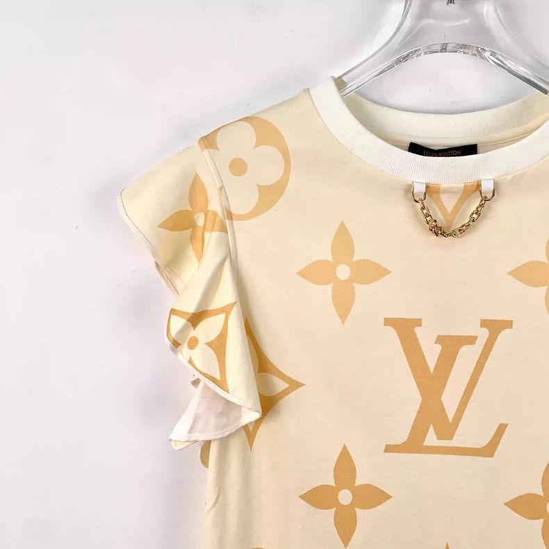 Louis Vuitton Louis Vuitton Beige logo full-print cotton crewneck lacy s Size S / US 4 / IT 40 - 3 Thumbnail