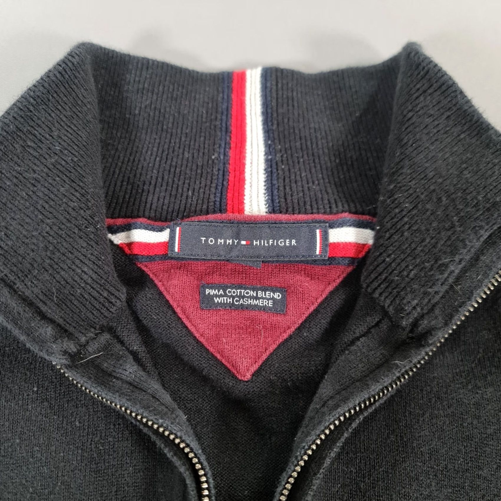 Tommy Hilfiger Tommy Hilfiger Mens Jumper Black L Zip Neck 1/4 Zip Knit Cotton Cashmere Henley Size US L / EU 52-54 / 3 - 3 Thumbnail
