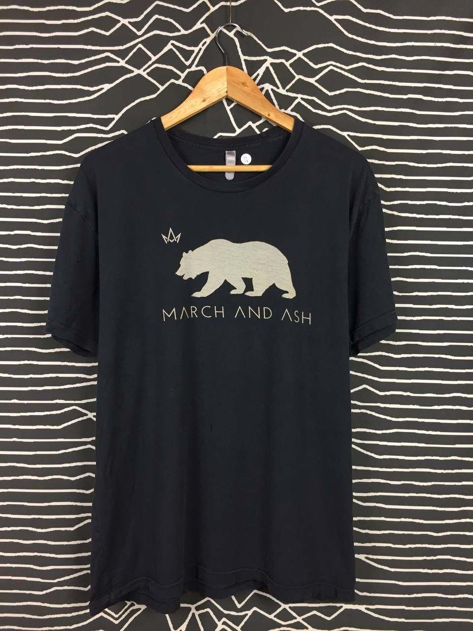 Next Level Apparel March And Ash Cannabis Store California Promo Tee Size US XL / EU 56 / 4 - 2 Thumbnail