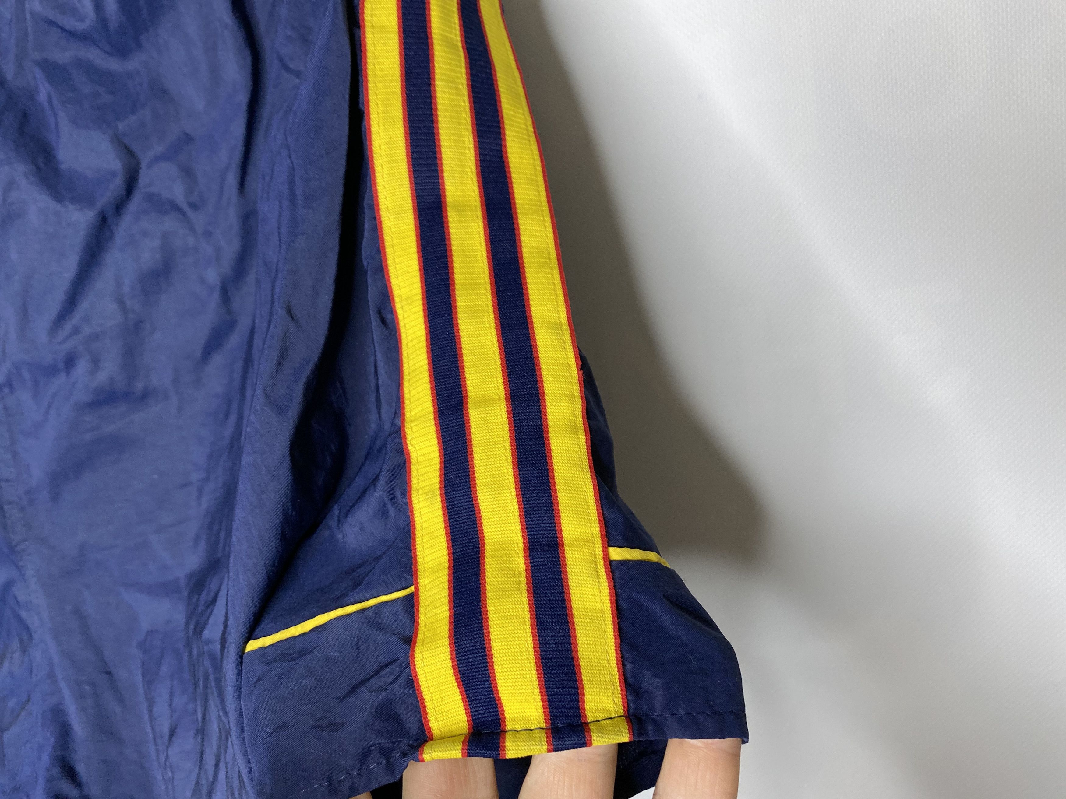 Adidas ARSENAL 1991 1993 AWAY FOOTBALL SOCCER SHORTS ADIDAS Size US 36 / EU 52 - 3 Thumbnail
