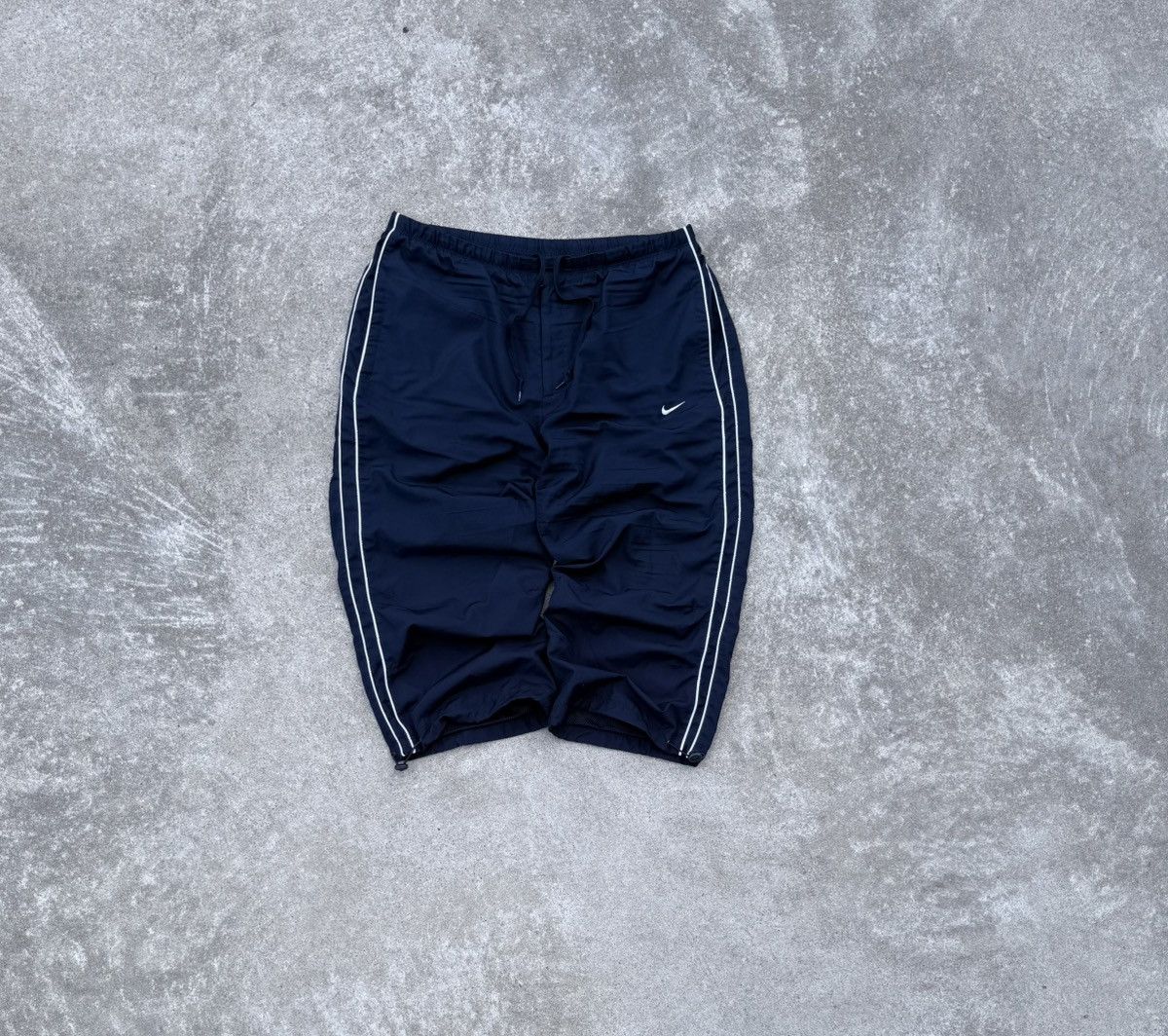 Other Vintage Nike y2k streetwear oversized track shorts Size US 32 / EU 48 - 1 Thumbnail