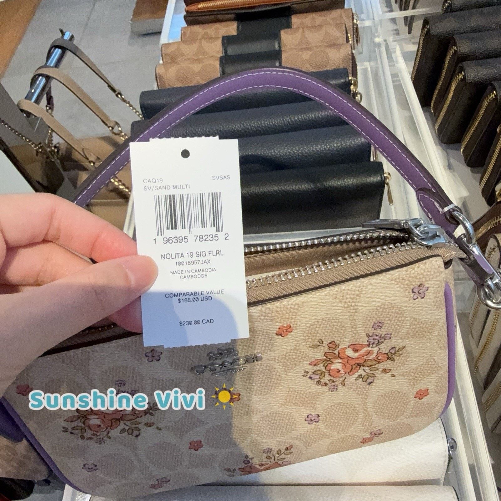 Coach NWT COACH Nolita 19 Signature Canvas Floral Wristlet CAQ19 Size ONE SIZE - 5 Thumbnail