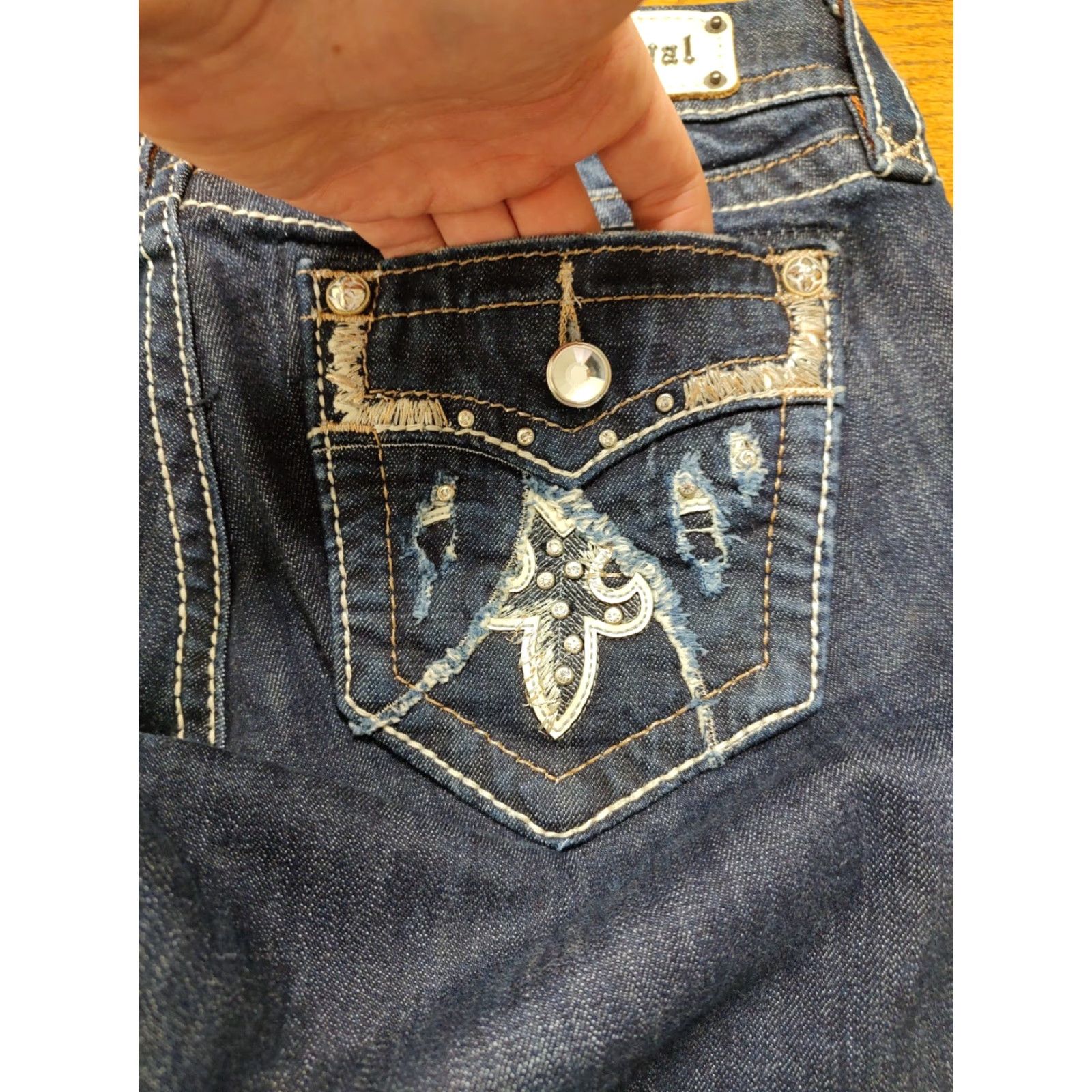 Vintage ROCK REVIVAL Womens Tag 27 Rubella Easy Capri Denim Blue Jeans Distress Pockets Size 27" / US 4 / IT 40 - 4 Thumbnail