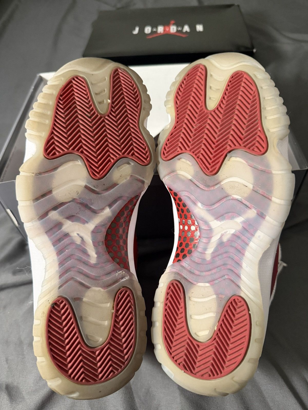 Jordan Brand Jordan 11 Retro ‘Cherry’ (2022) Size US 8 / EU 41 - 7 Thumbnail