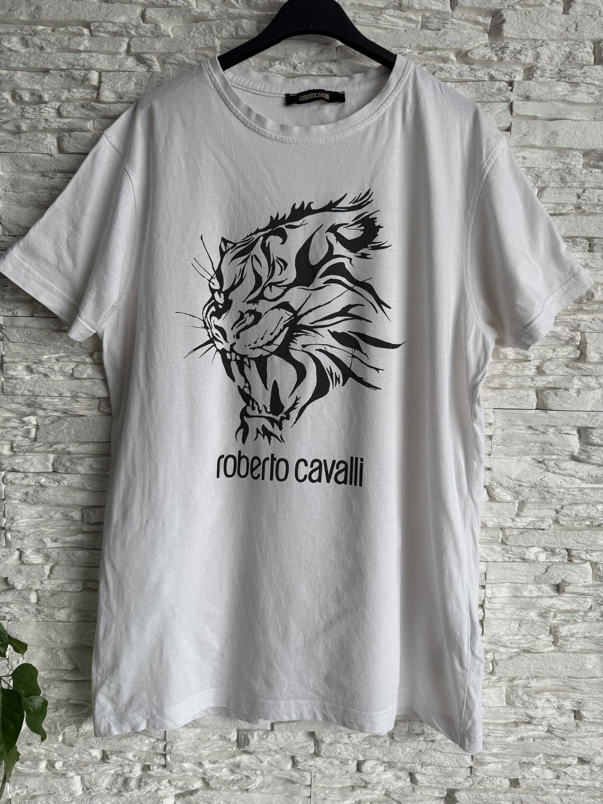 Roberto Cavalli Roberto Cavalli White Embellished Lion Crewneck T-Shirt Size US XXL / EU 58 / 5 - 1 Thumbnail