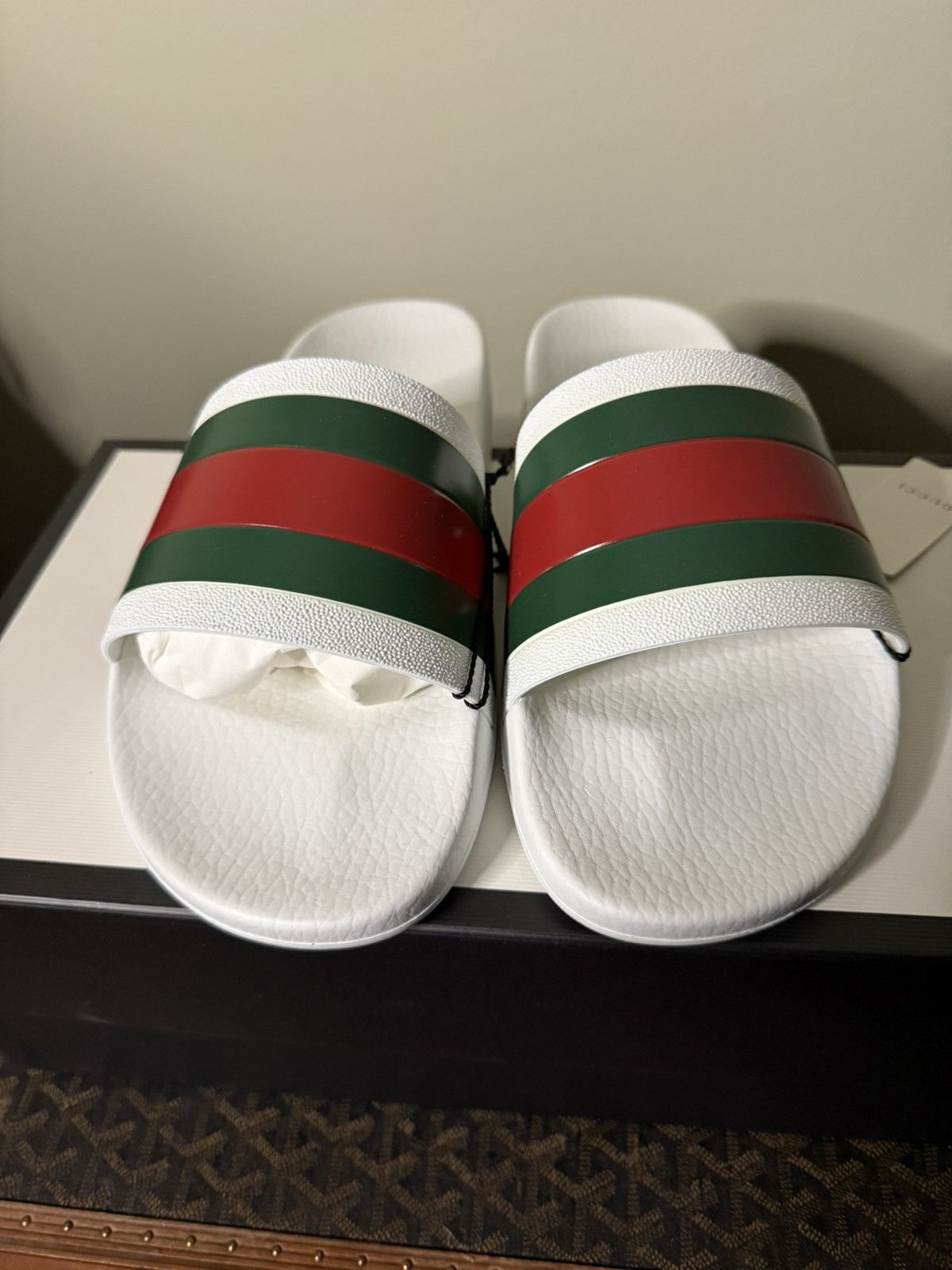 Gucci Pursuit pool slide Size US 9 / EU 42 - 2 Thumbnail