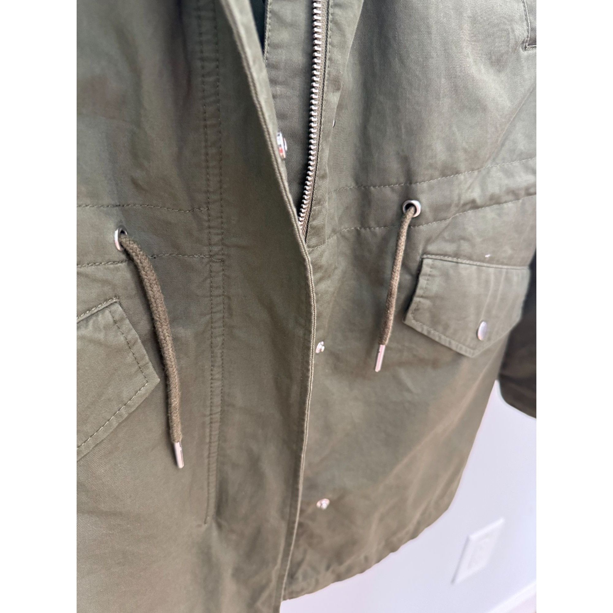 H&M Women's Divided by H&M hooded utility jacket, size medium Size M / US 6-8 / IT 42-44 - 12 Thumbnail