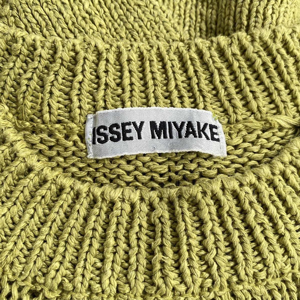 Issey Miyake Issey Miyake Design Woven Knitwear Sweater Japan Designer Size US XS / EU 42 / 0 - 10 Thumbnail