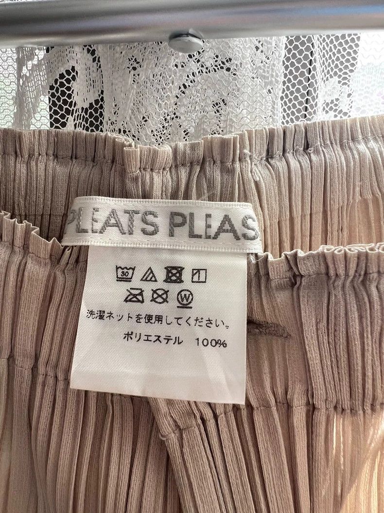 Issey Miyake issey miyake size:3 Beige trousers 2505-Nextarrow Size 42" / US 20 - 3 Thumbnail