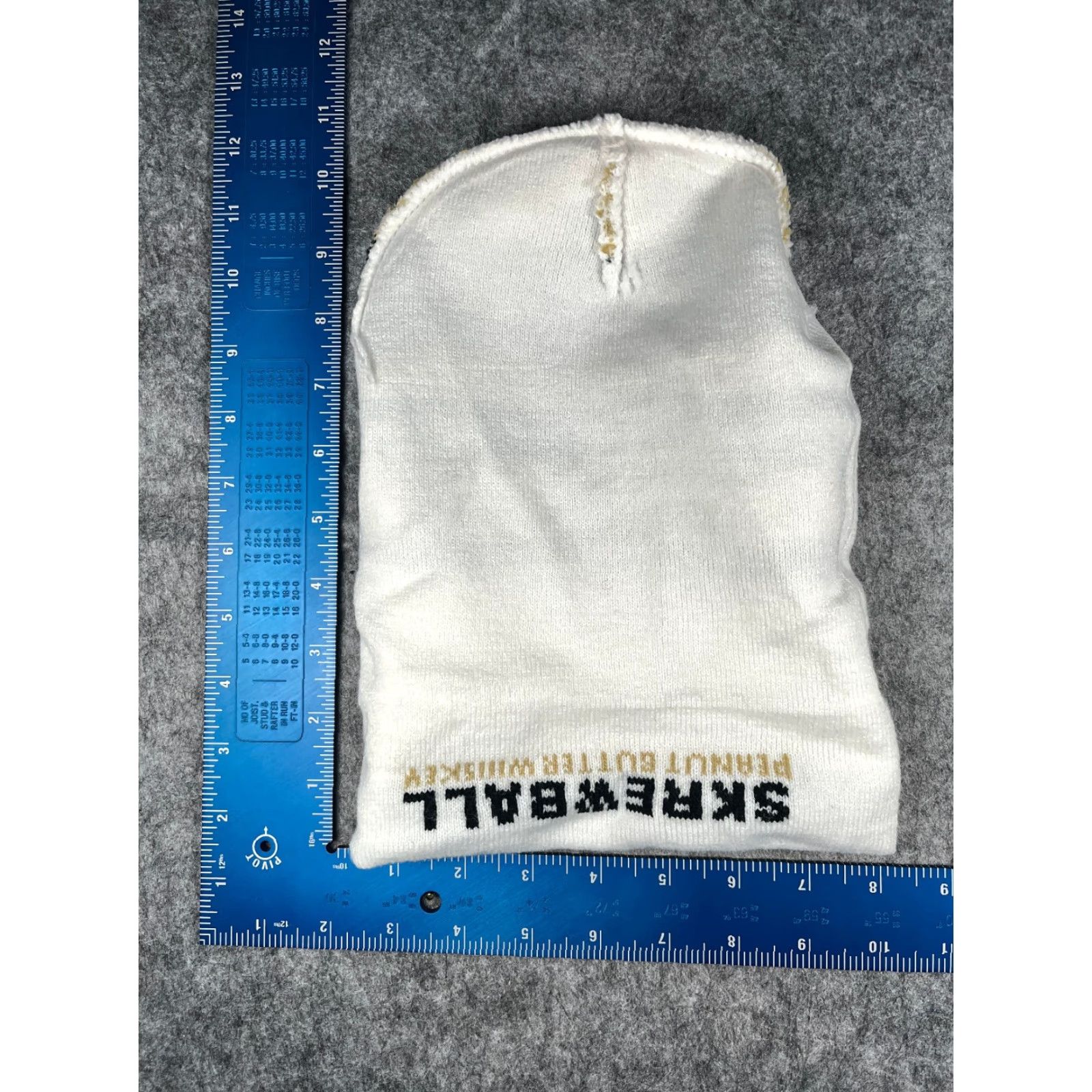 Peanuts Screwball Peanut Butter Whiskey Beanie Adult One Size White Fair Isle Acrylic Hat Beanie Unbranded Unisex Adults Winter Size ONE SIZE - 5 Thumbnail