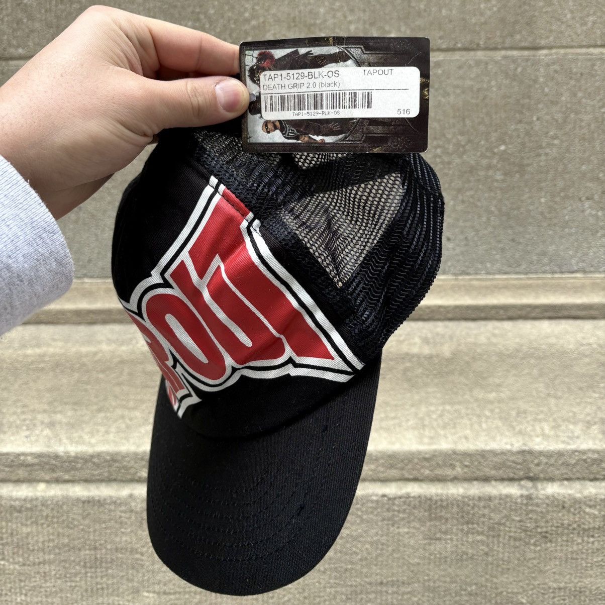 Tapout Tapout VTG Y2K black mesh deadstock trucker hat BNWT Size ONE SIZE - 3 Thumbnail